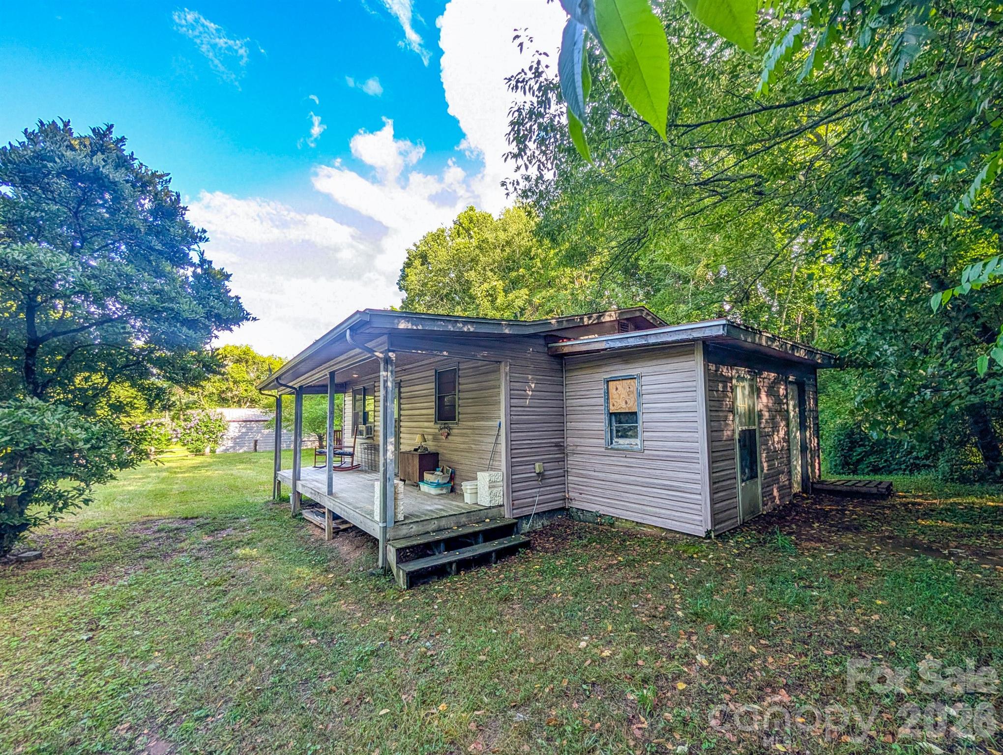 172 Lower Browns Creek Road — Burnsville