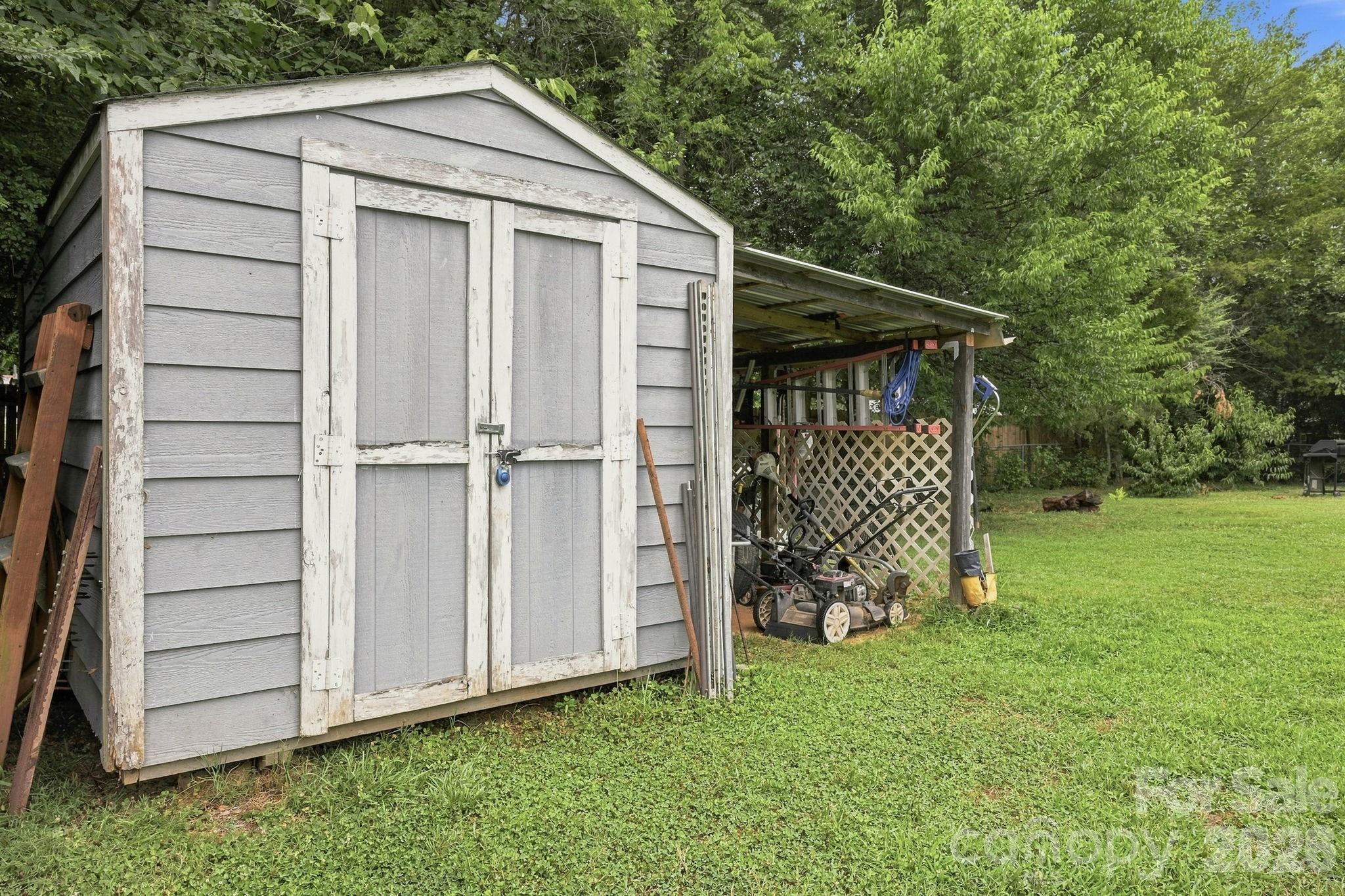 610 Winding Way Drive — Monroe