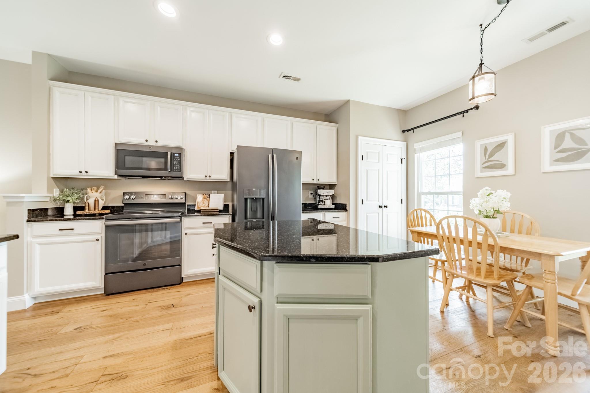 281 Fischer Road — Fort Mill