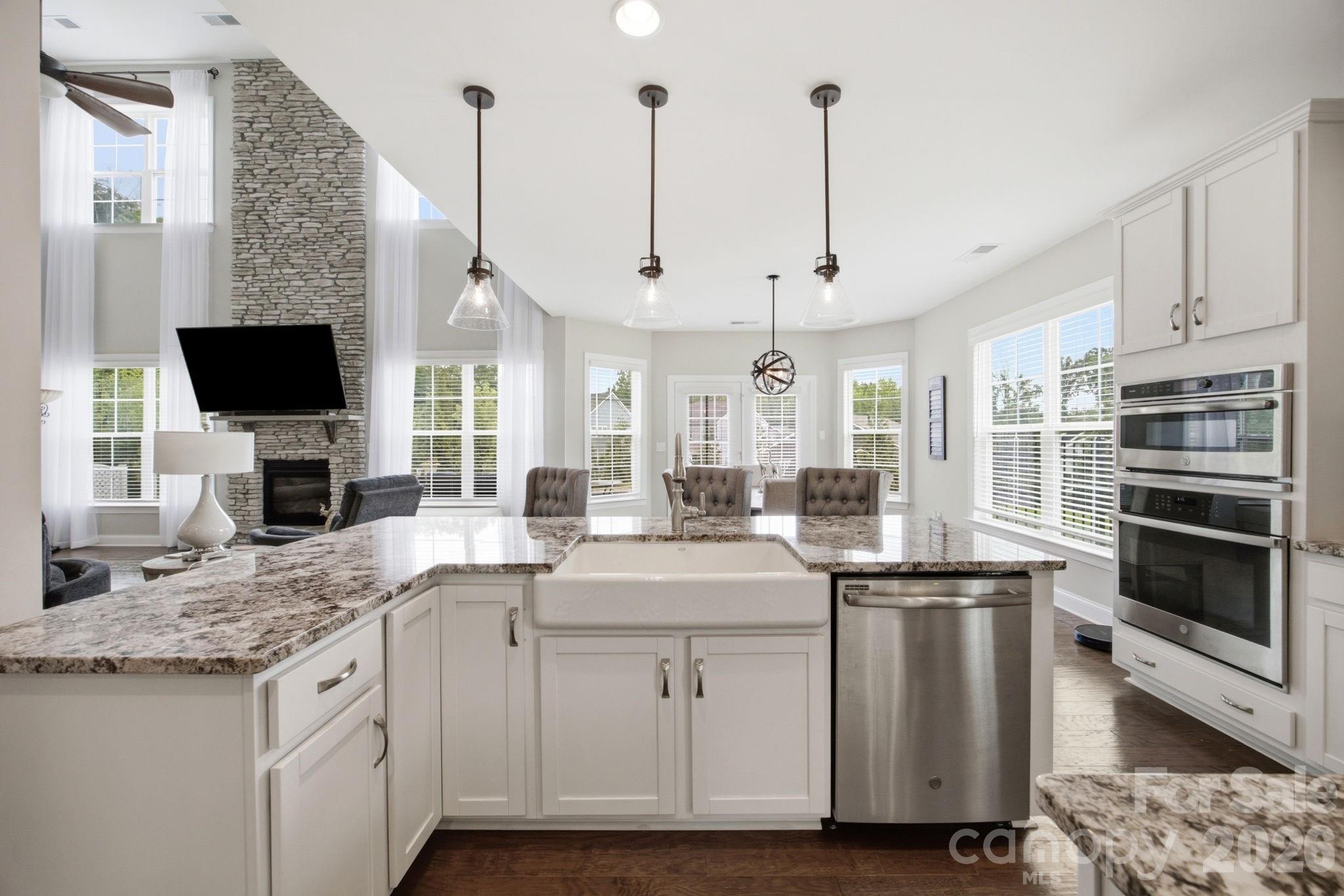 7529 Slieveroe Court — Huntersville