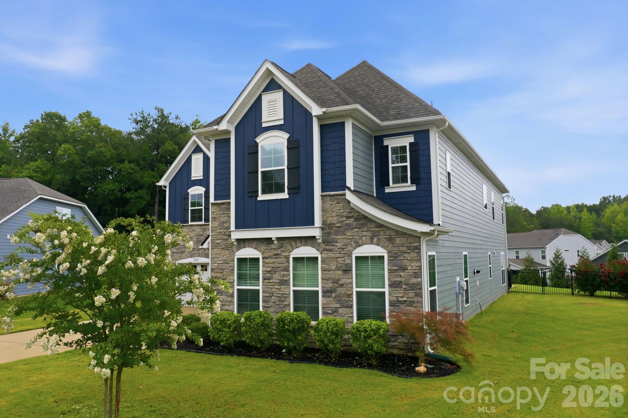7529 Slieveroe Court — Huntersville