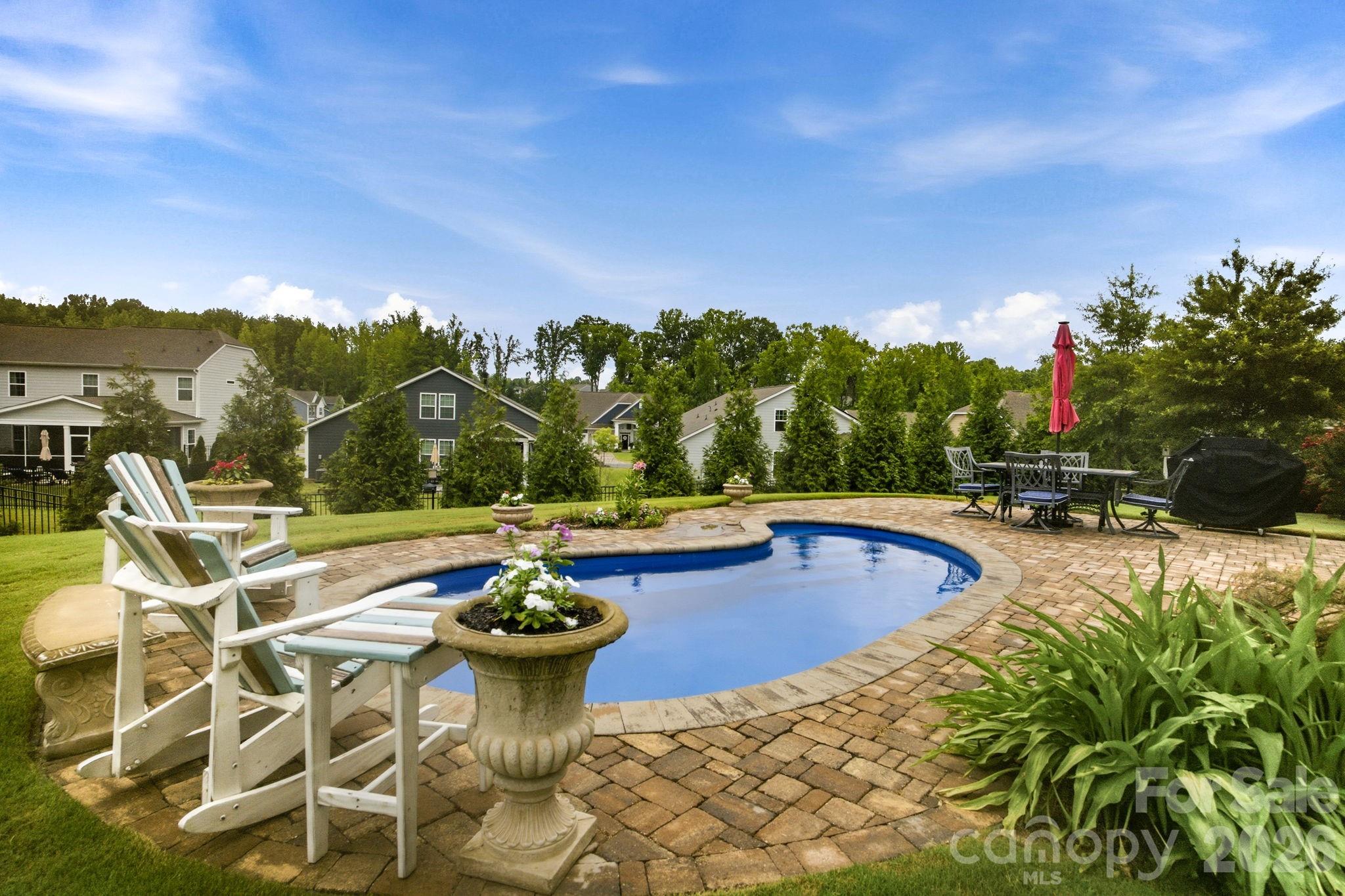 7529 Slieveroe Court — Huntersville
