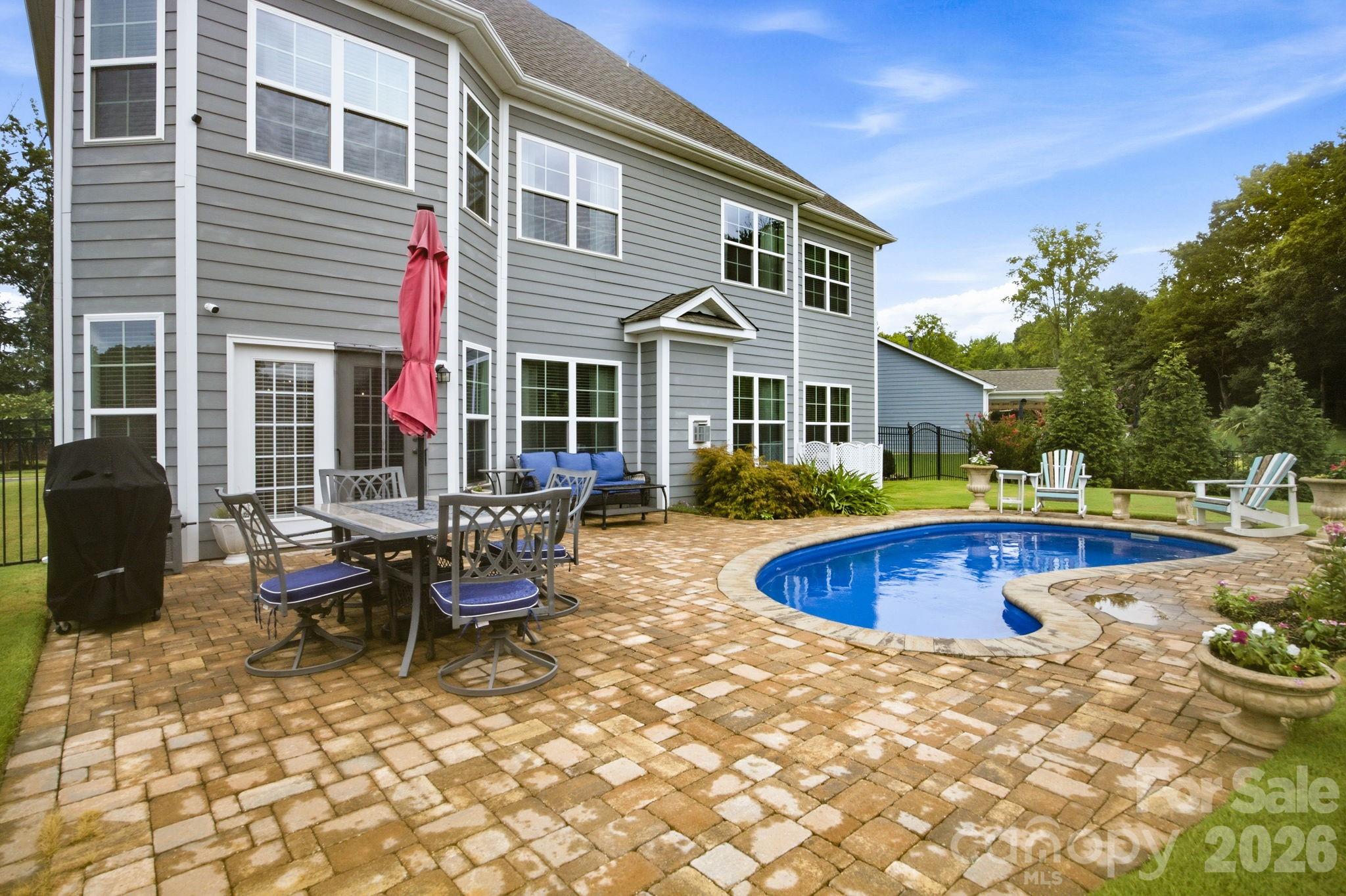 7529 Slieveroe Court — Huntersville