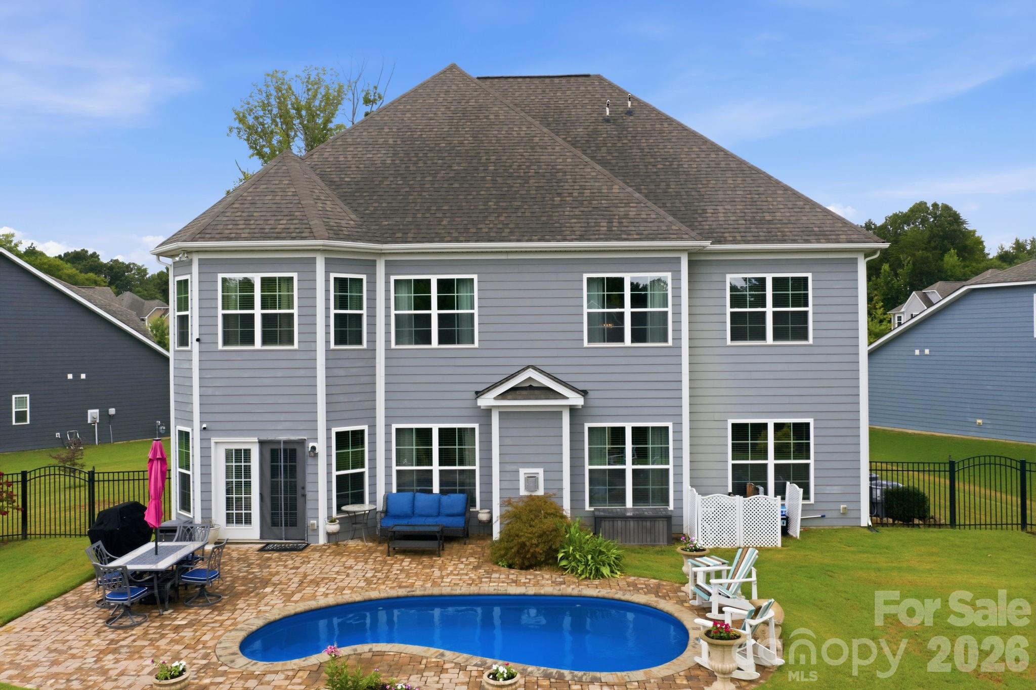 7529 Slieveroe Court — Huntersville