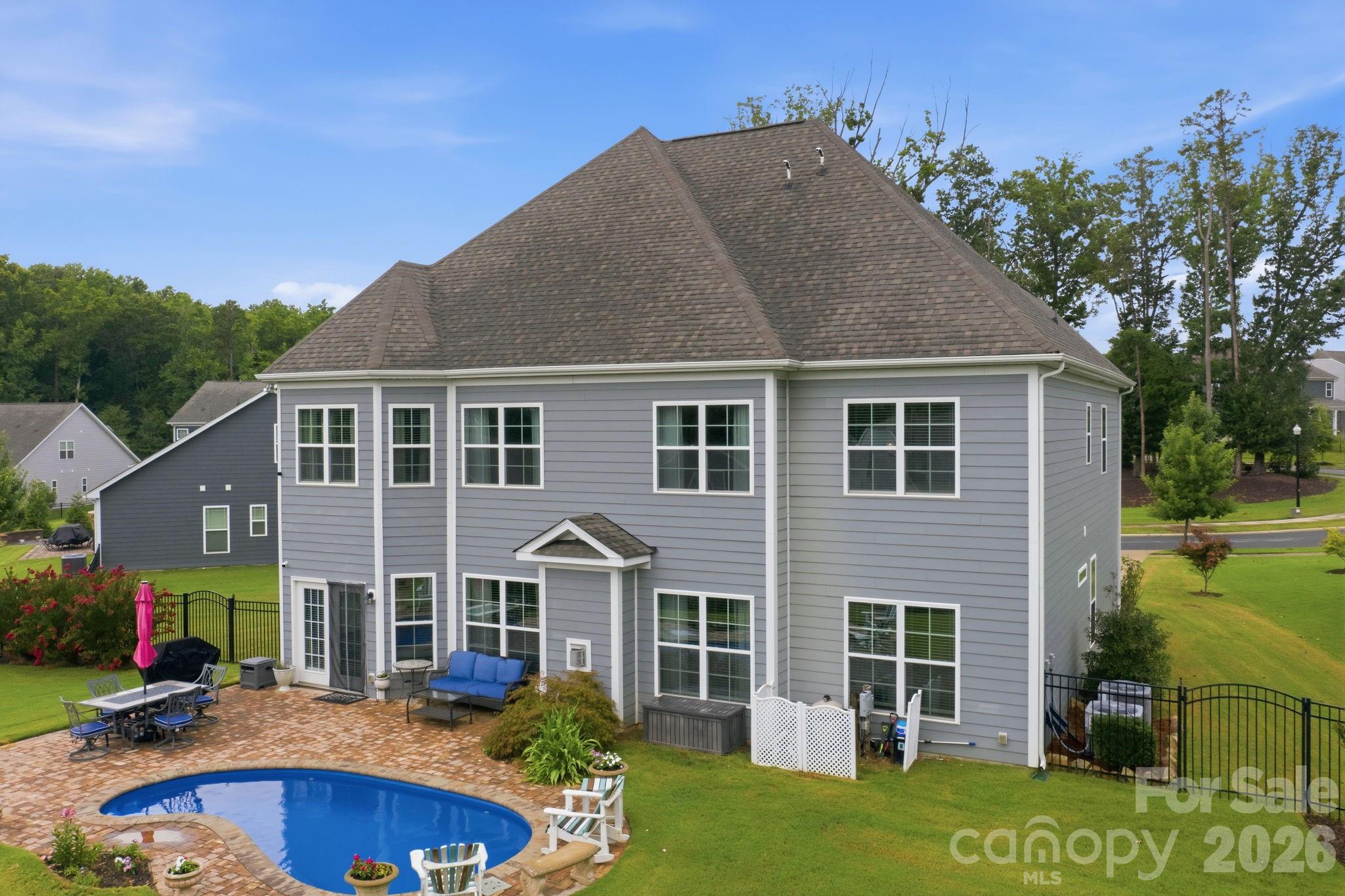 7529 Slieveroe Court — Huntersville