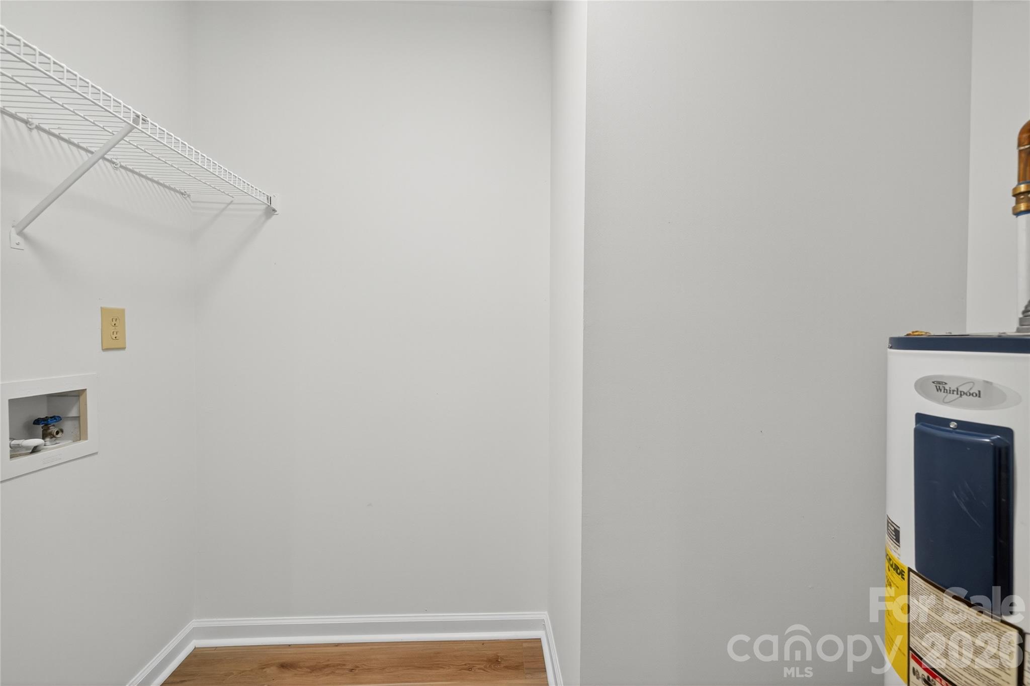 6407 Windsor Gate Lane — Charlotte
