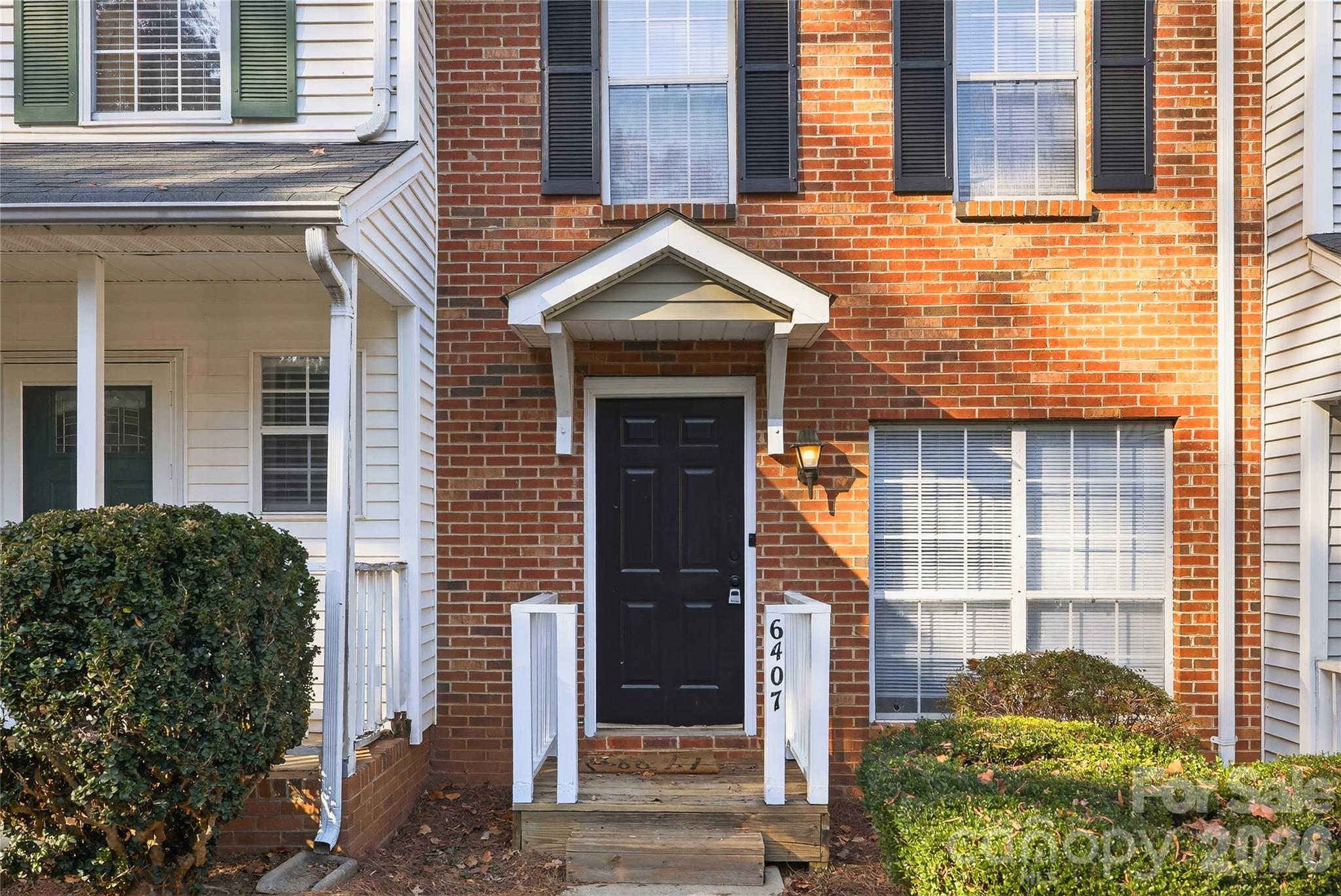 6407 Windsor Gate Lane — Charlotte
