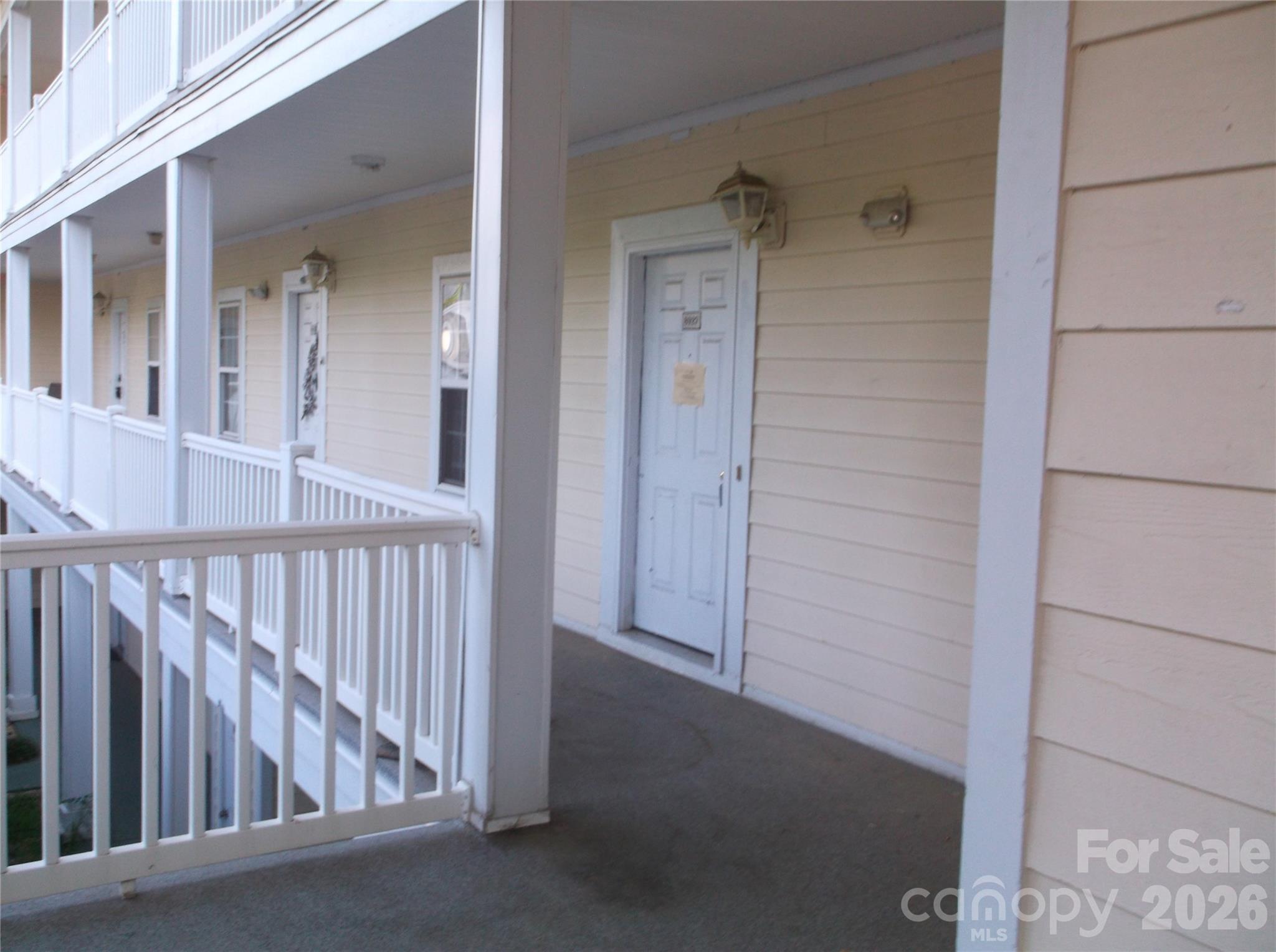 8927 Meadow Vista Road — Charlotte