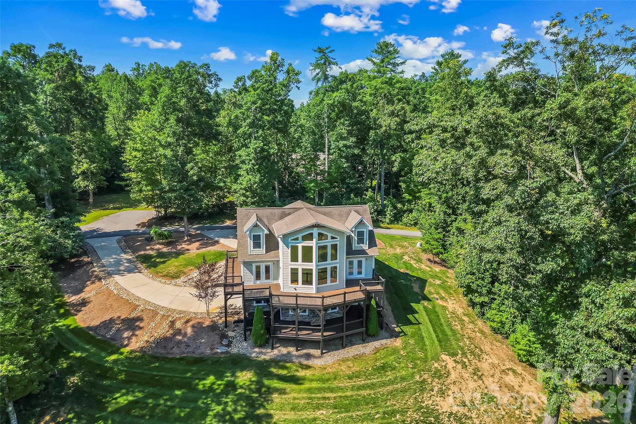 94 S Fairway Drive — Nebo