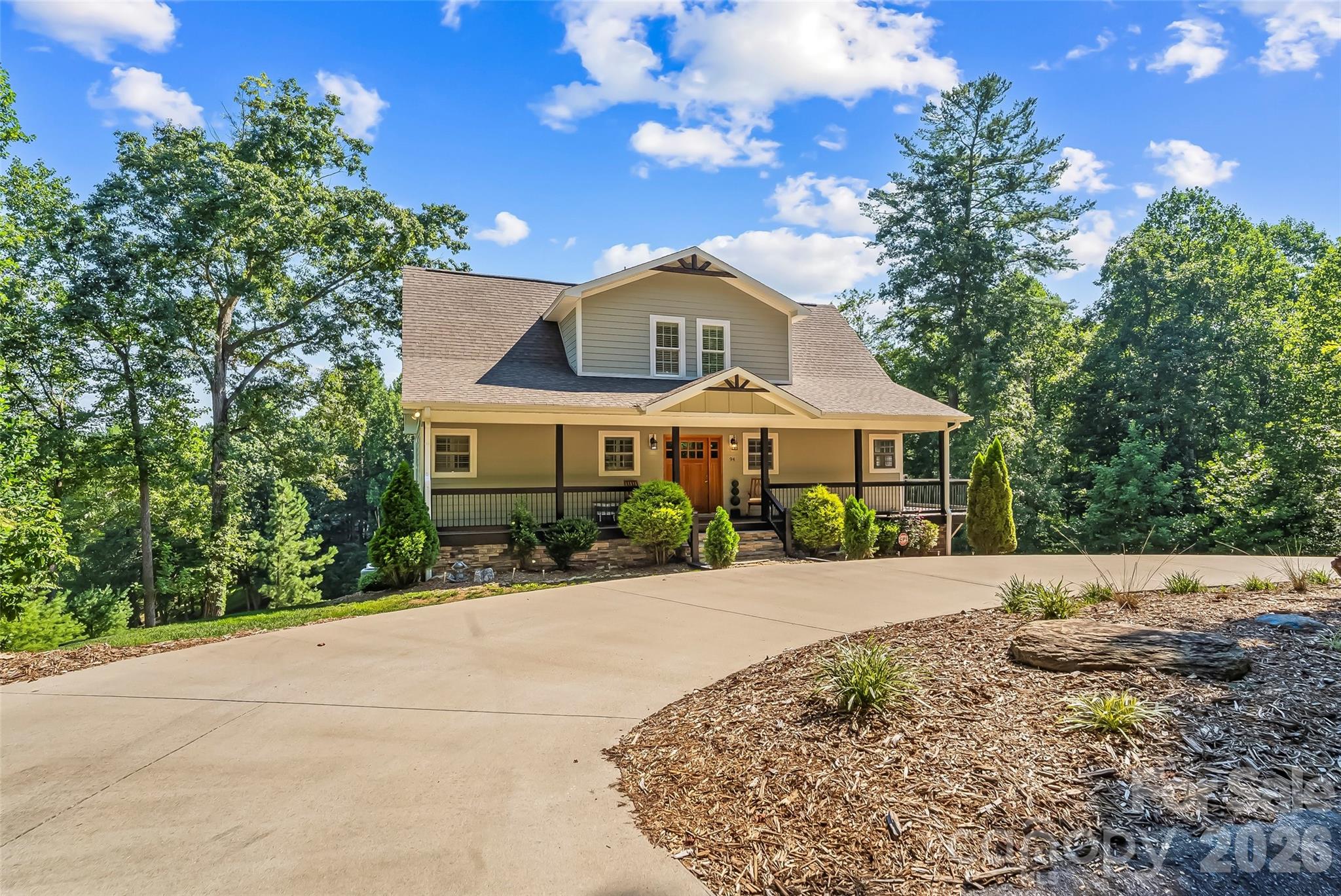 94 S Fairway Drive — Nebo