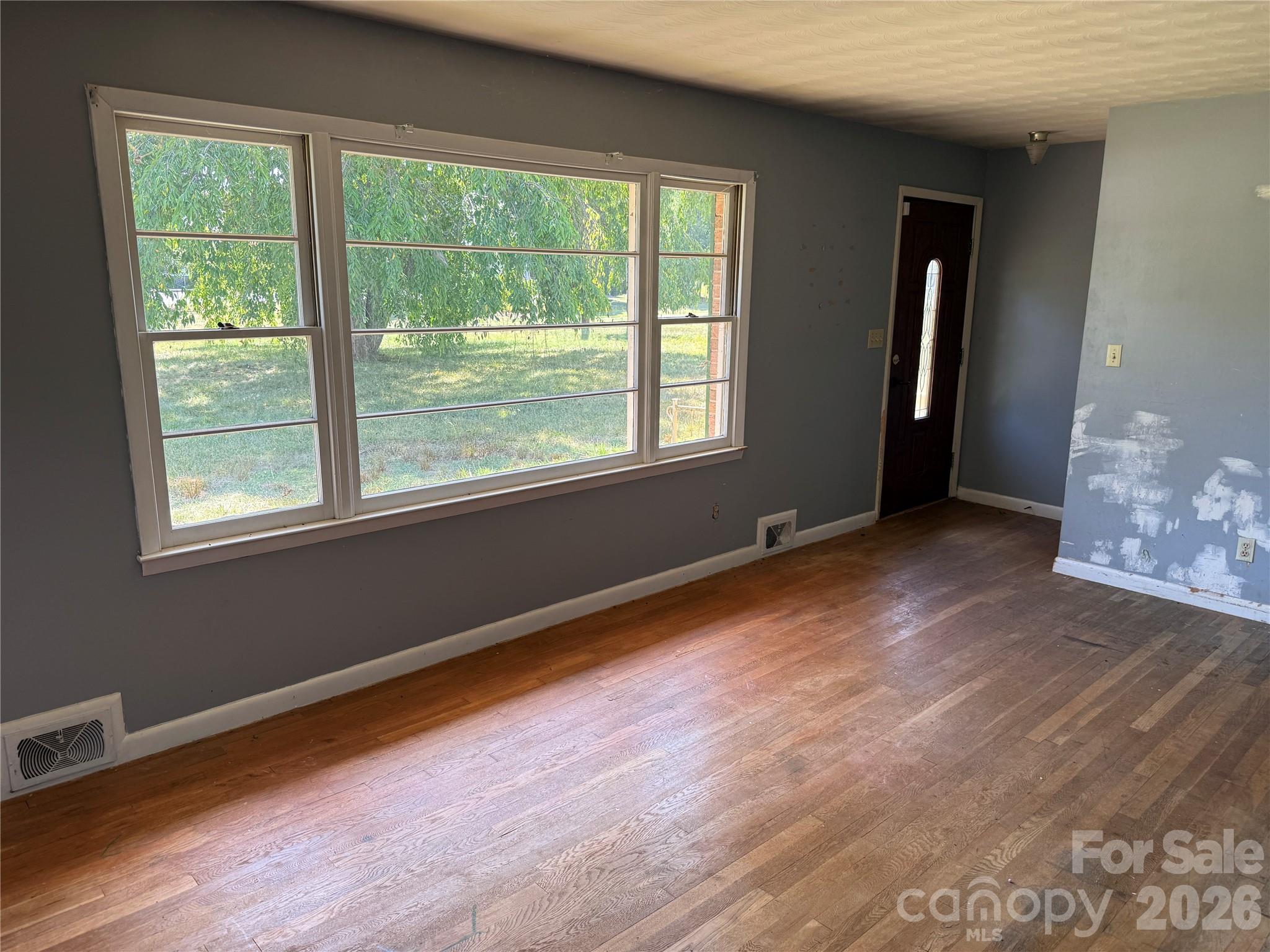 649 Curtis Bridge Road — North Wilkesboro