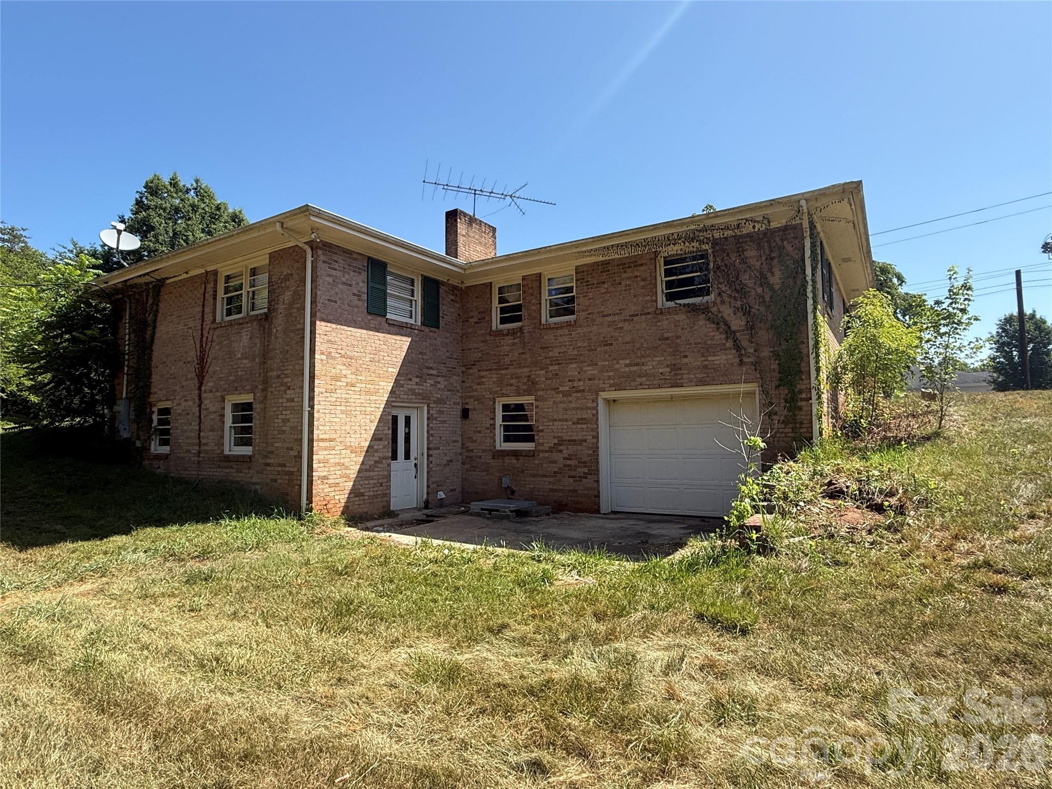 649 Curtis Bridge Road — North Wilkesboro