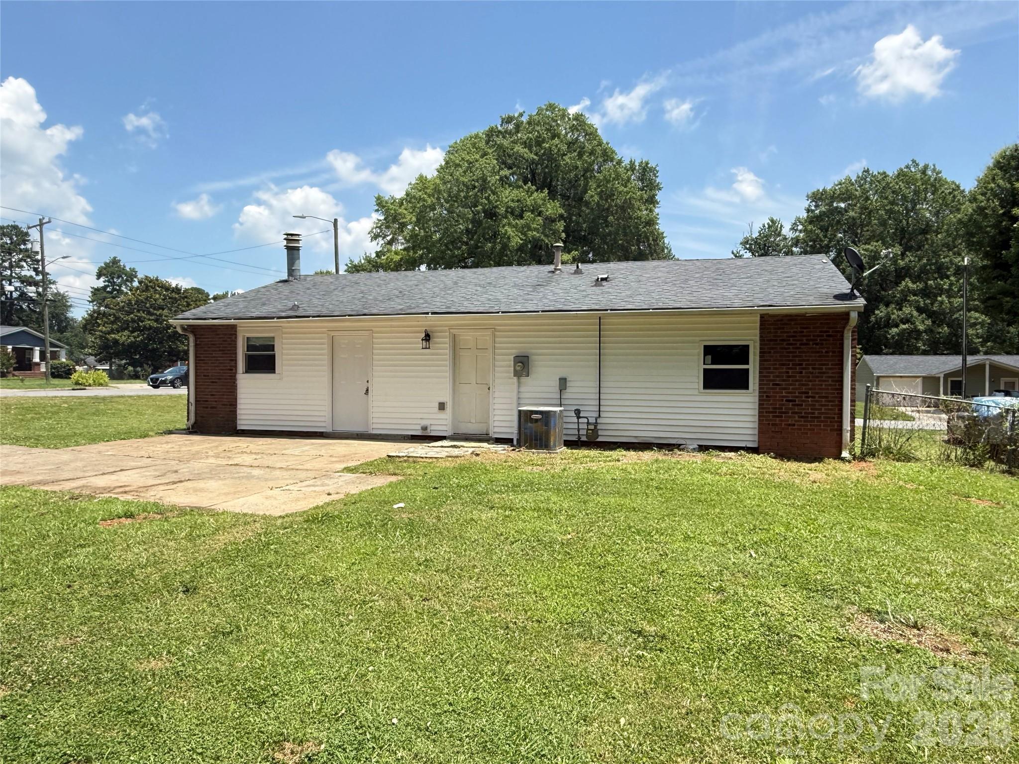 3523 Spring Terrace Lane — Charlotte