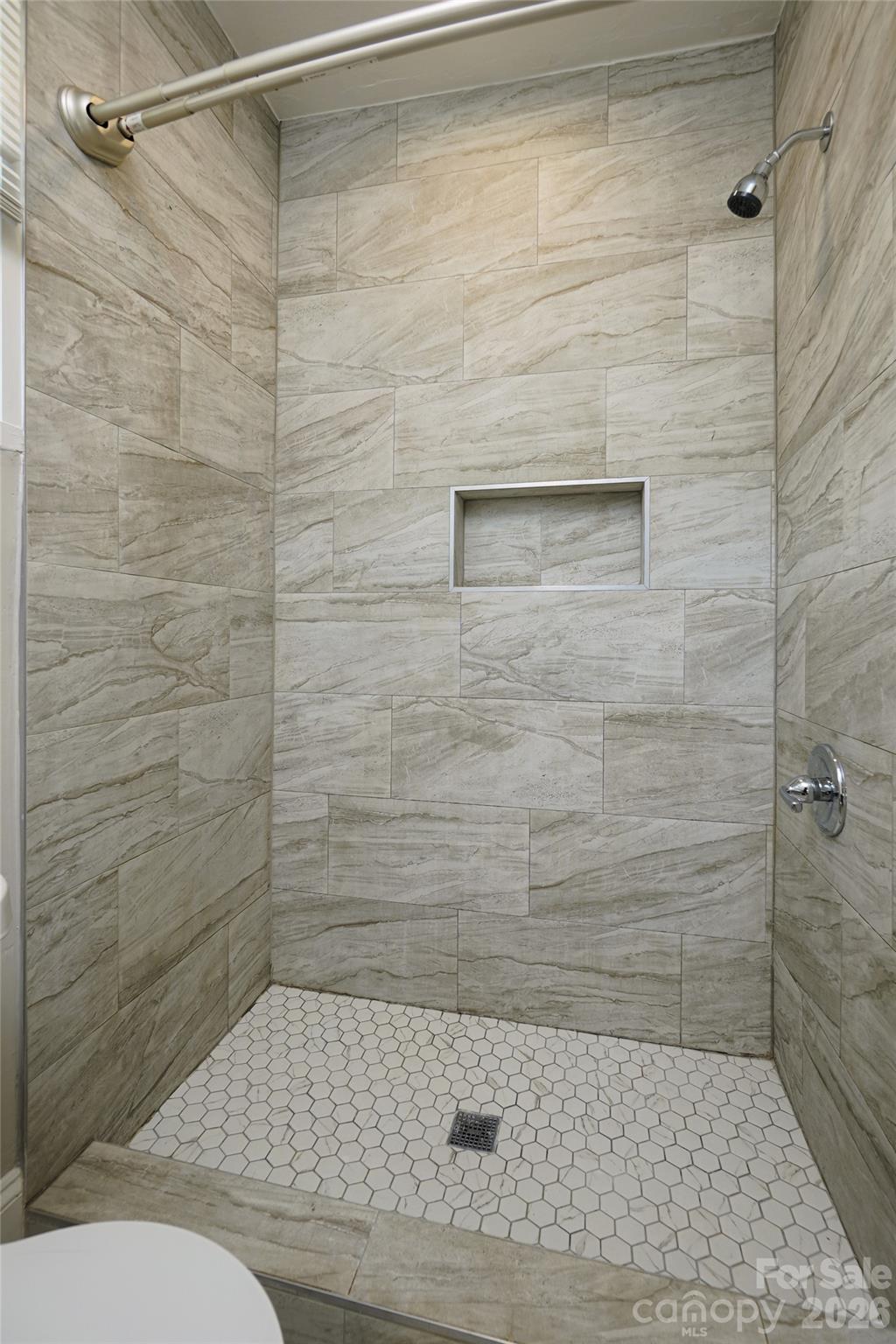 1113 W 5th Avenue — Gastonia