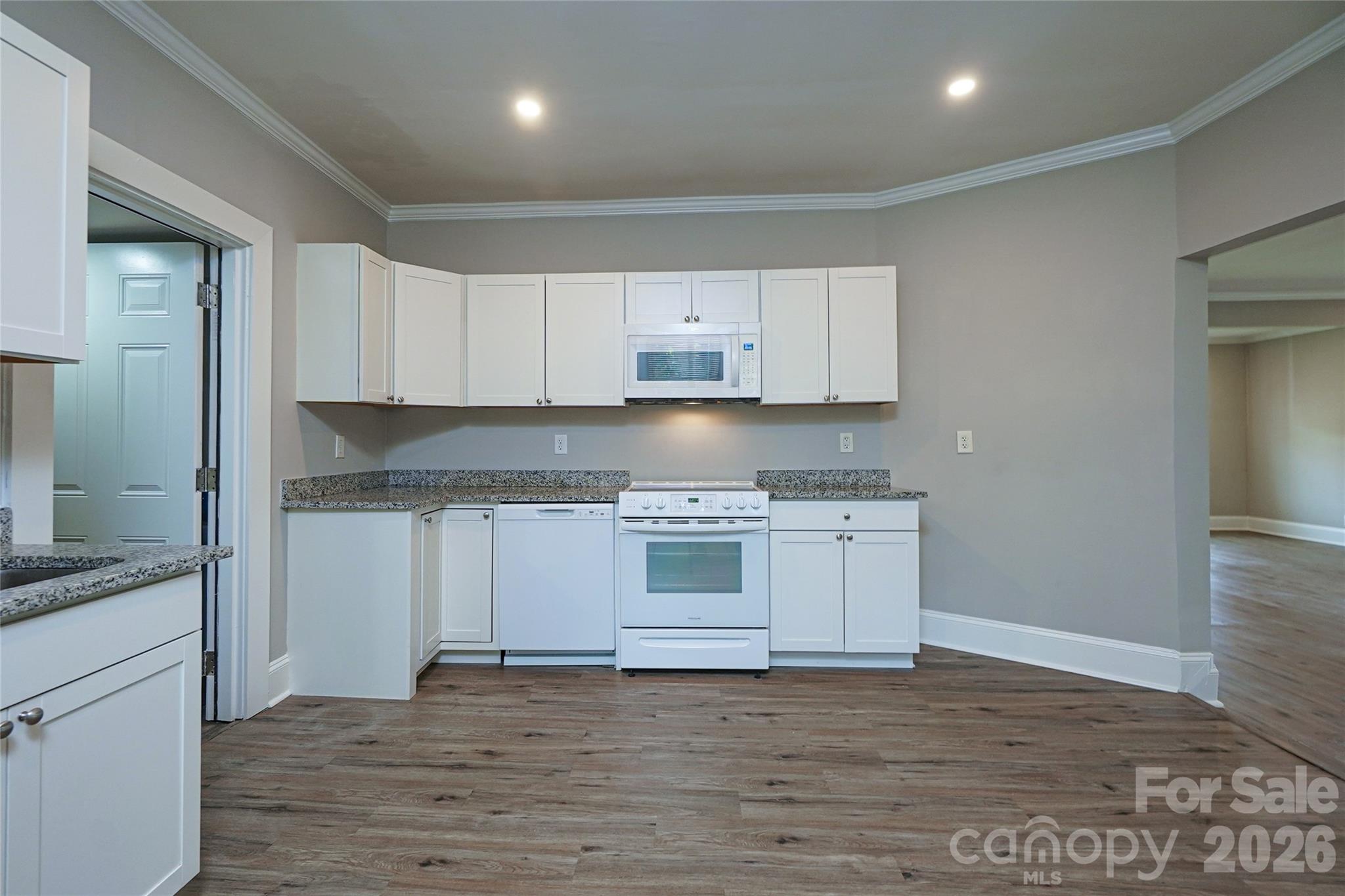 1113 W 5th Avenue — Gastonia