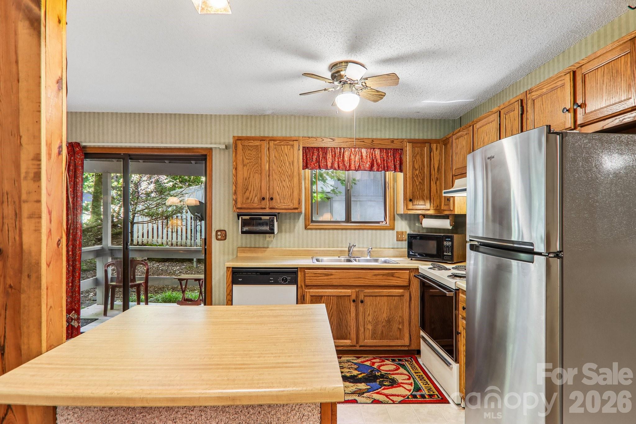 13 Lisa Lane — Maggie Valley