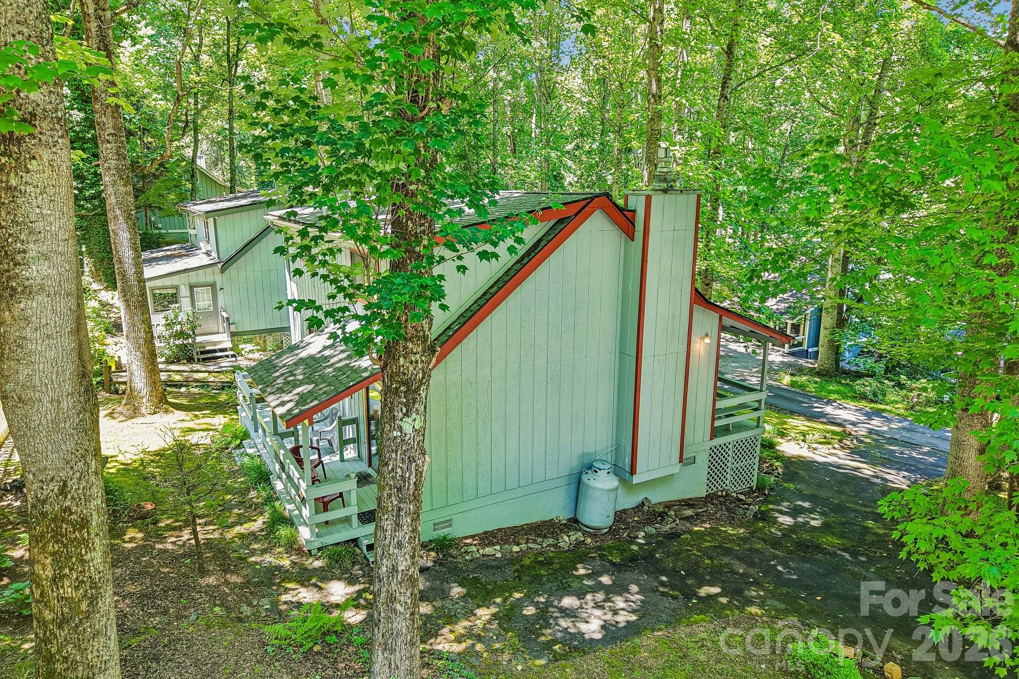 13 Lisa Lane — Maggie Valley