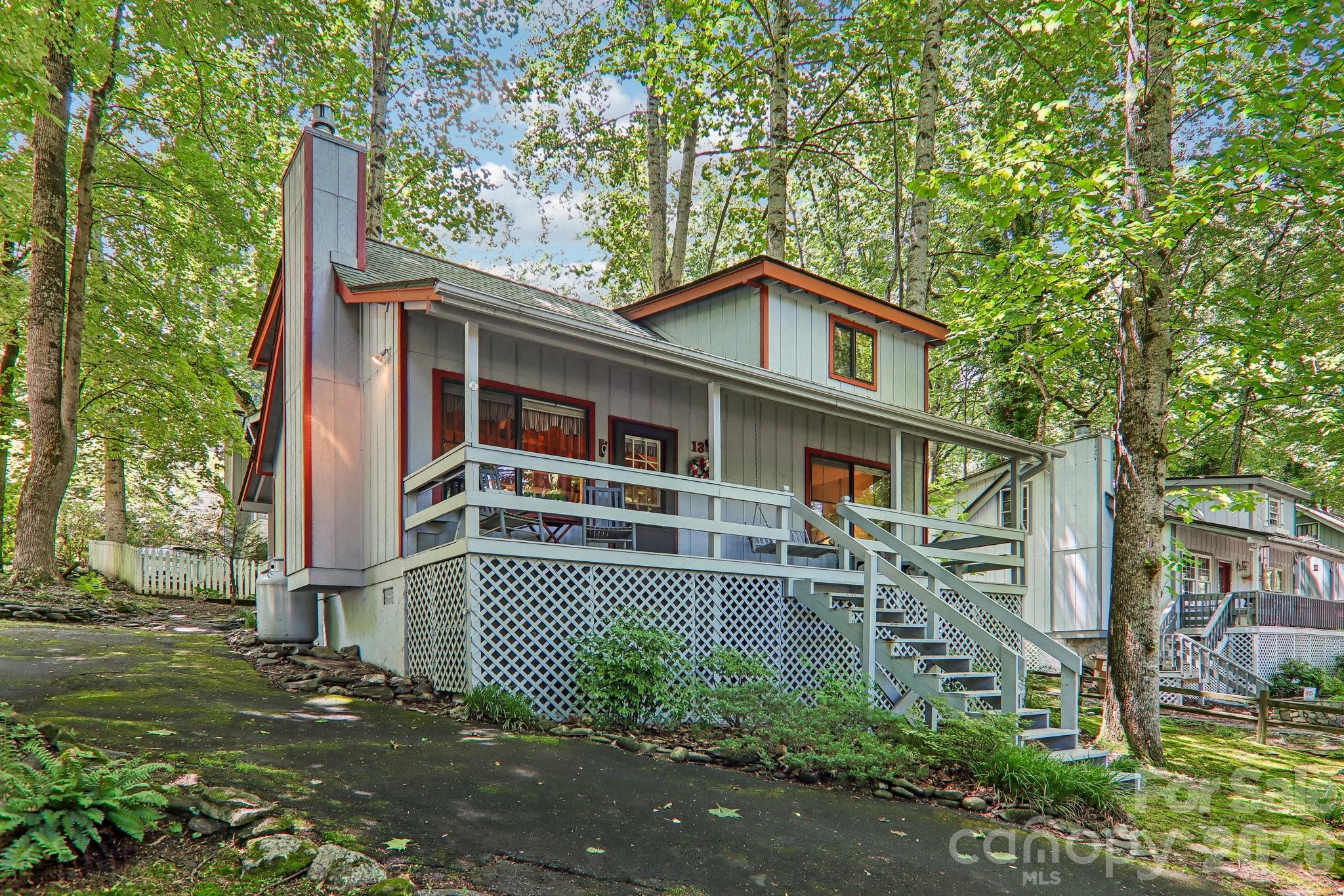13 Lisa Lane — Maggie Valley