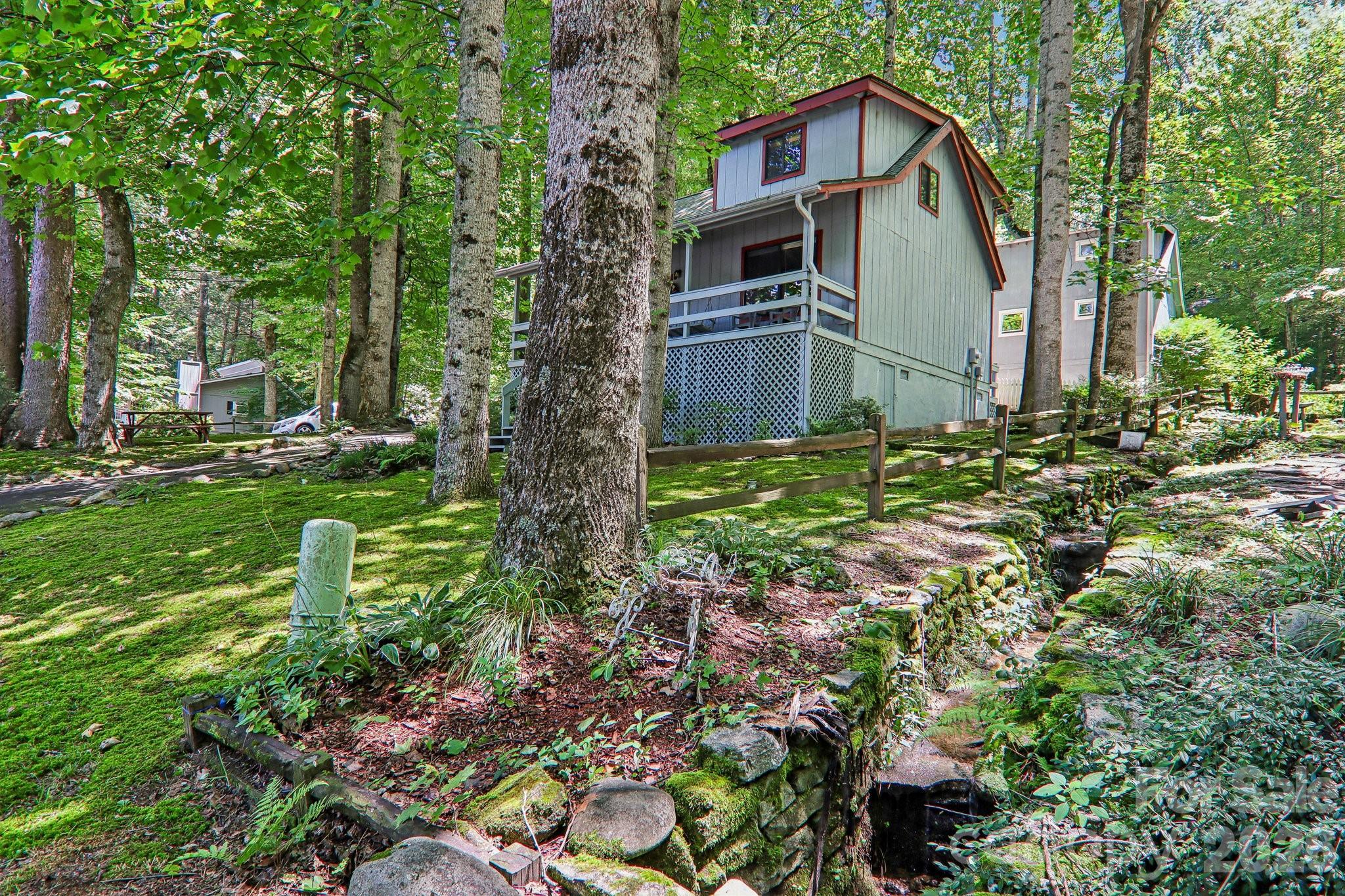 13 Lisa Lane — Maggie Valley