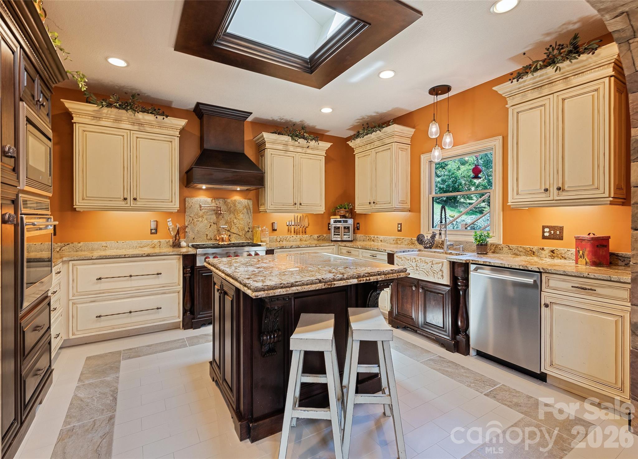 910 California Creek Road — Mars Hill
