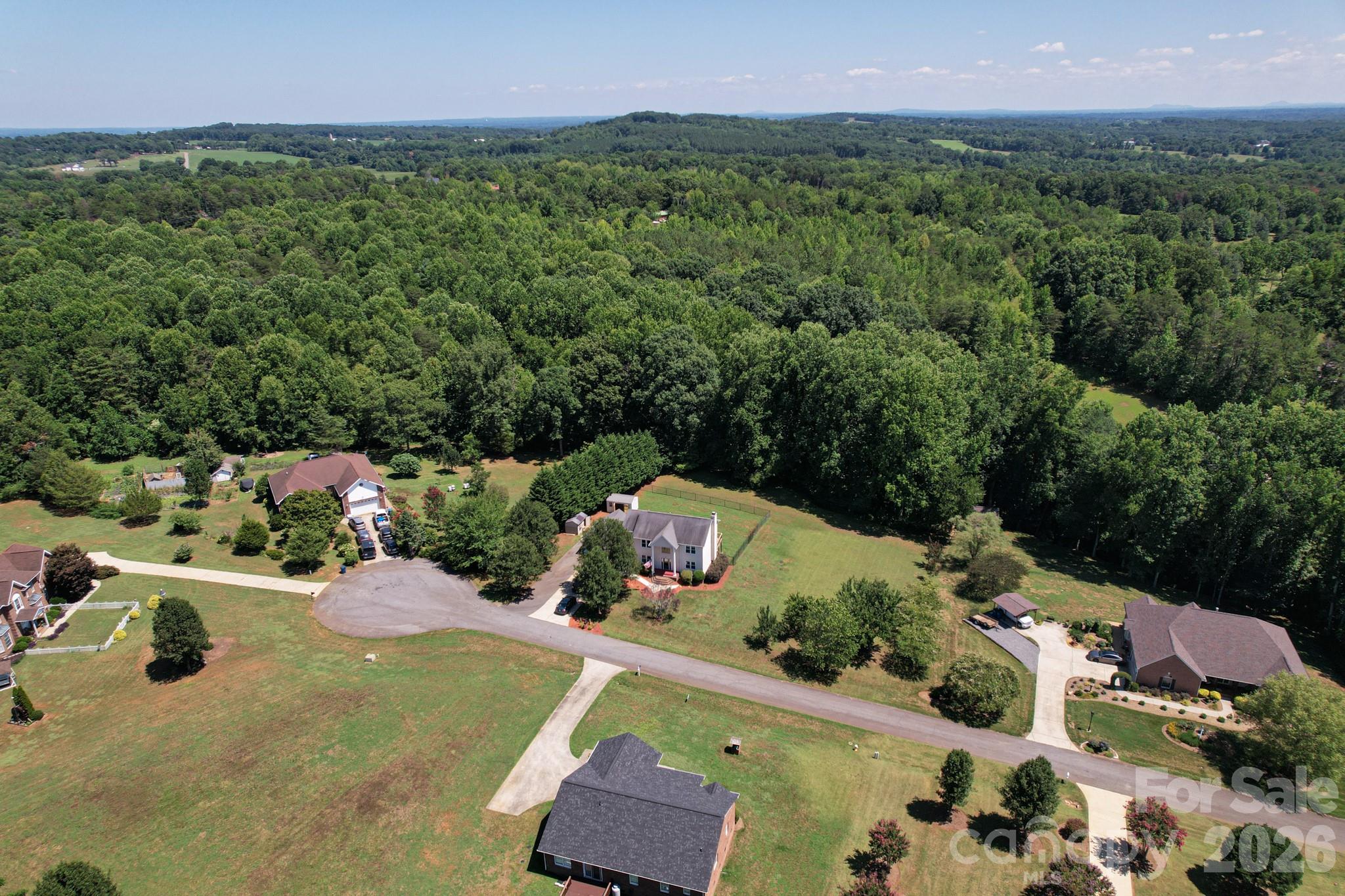 6567 Keeneland Trail — Vale