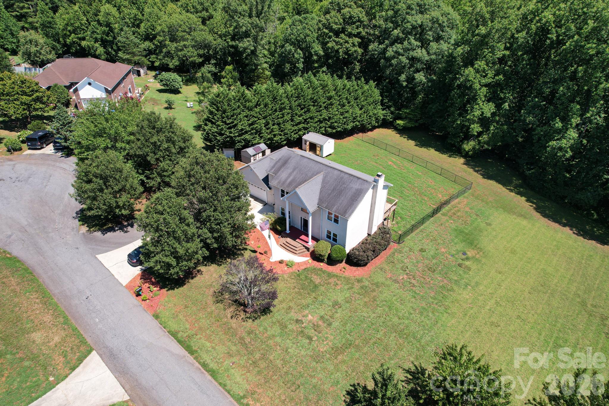 6567 Keeneland Trail — Vale