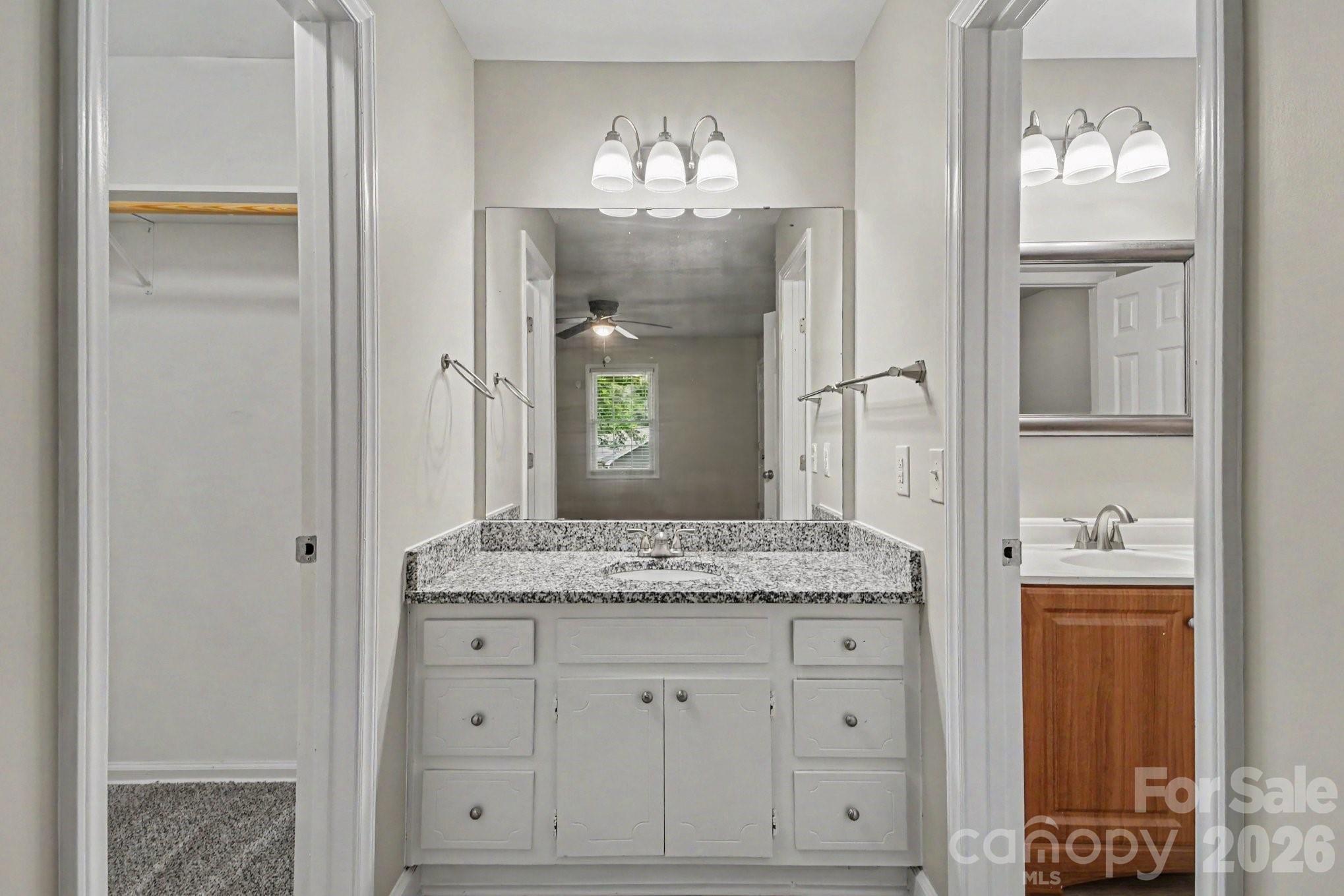5200 Birchbark Lane — Charlotte