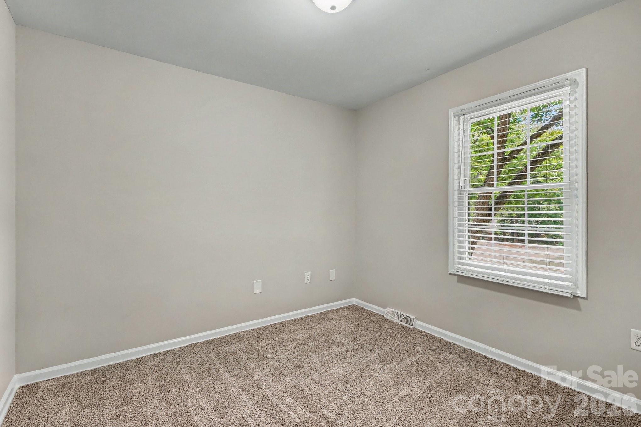 5200 Birchbark Lane — Charlotte