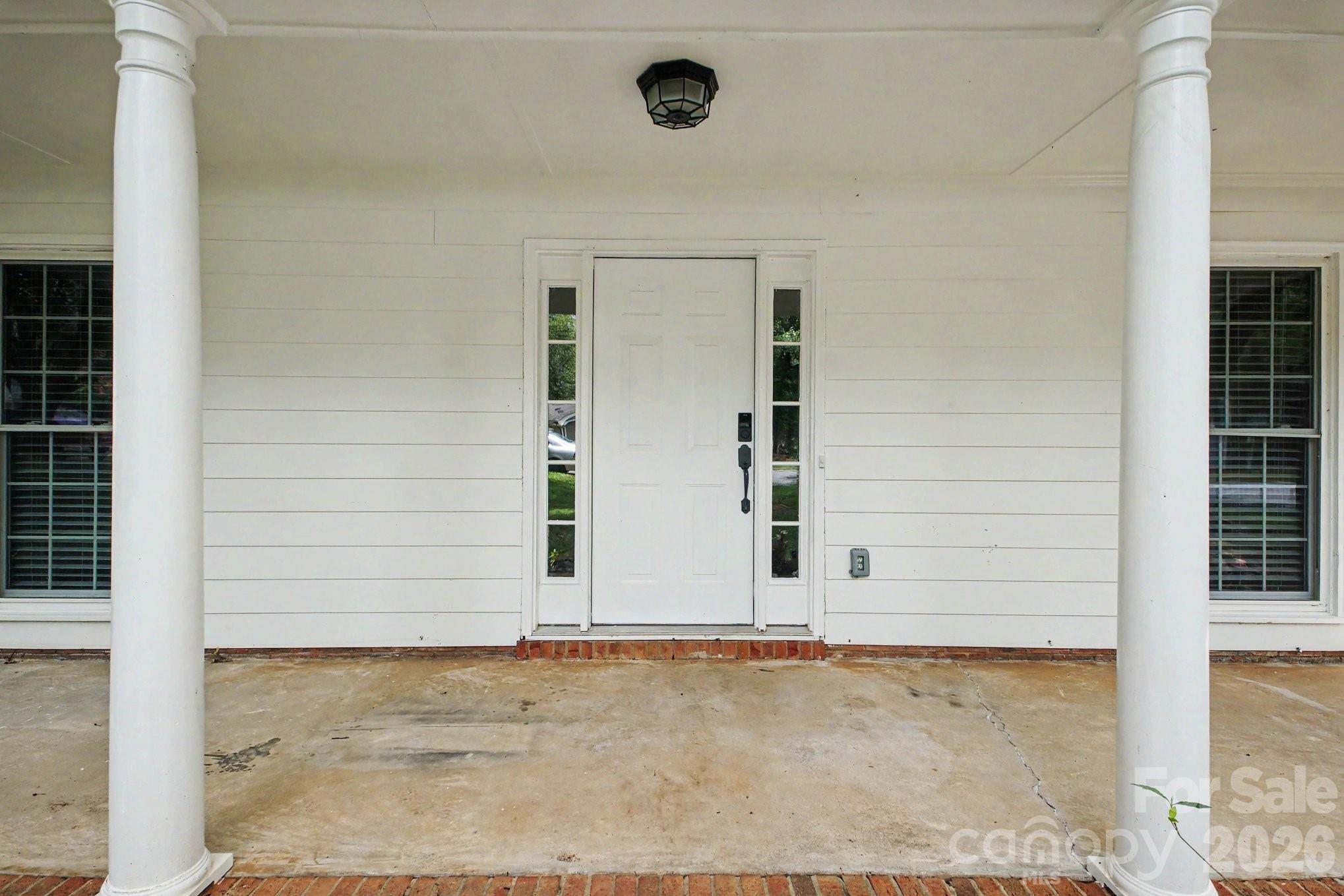 5200 Birchbark Lane — Charlotte
