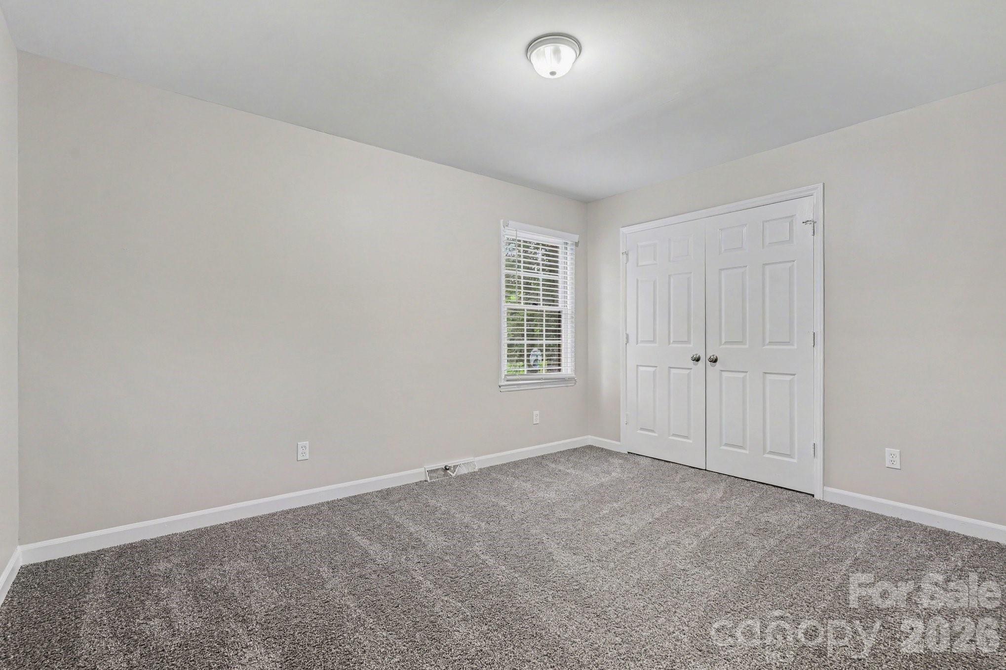 5505 Trossacks Court — Charlotte