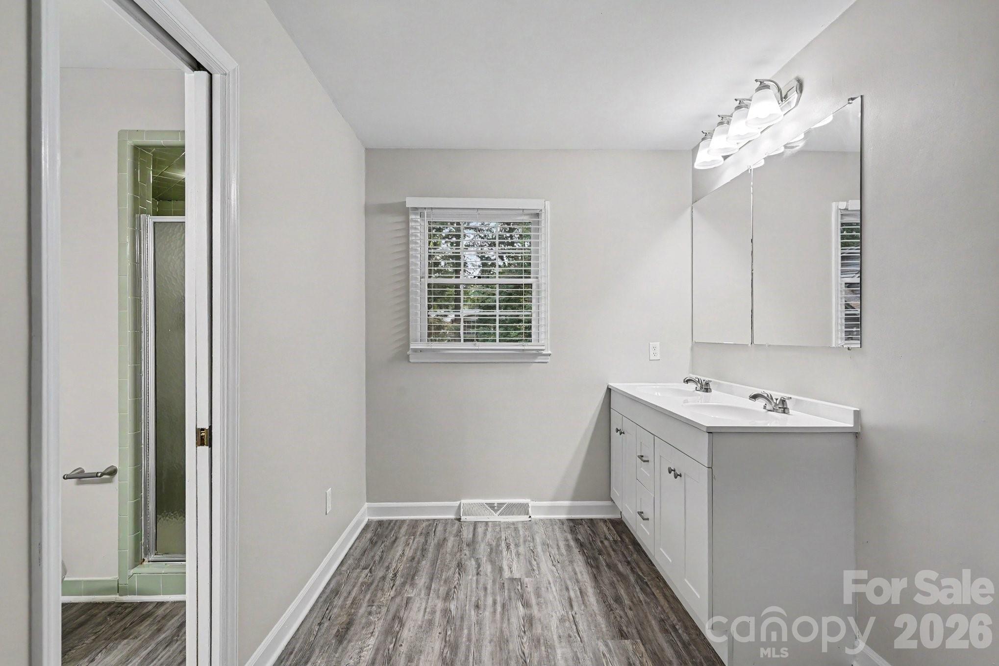 5505 Trossacks Court — Charlotte