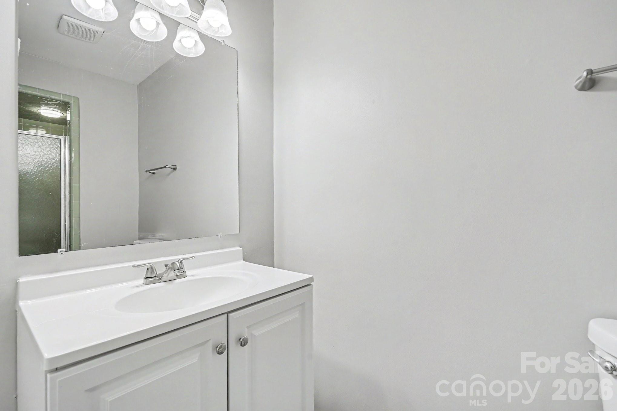 5505 Trossacks Court — Charlotte