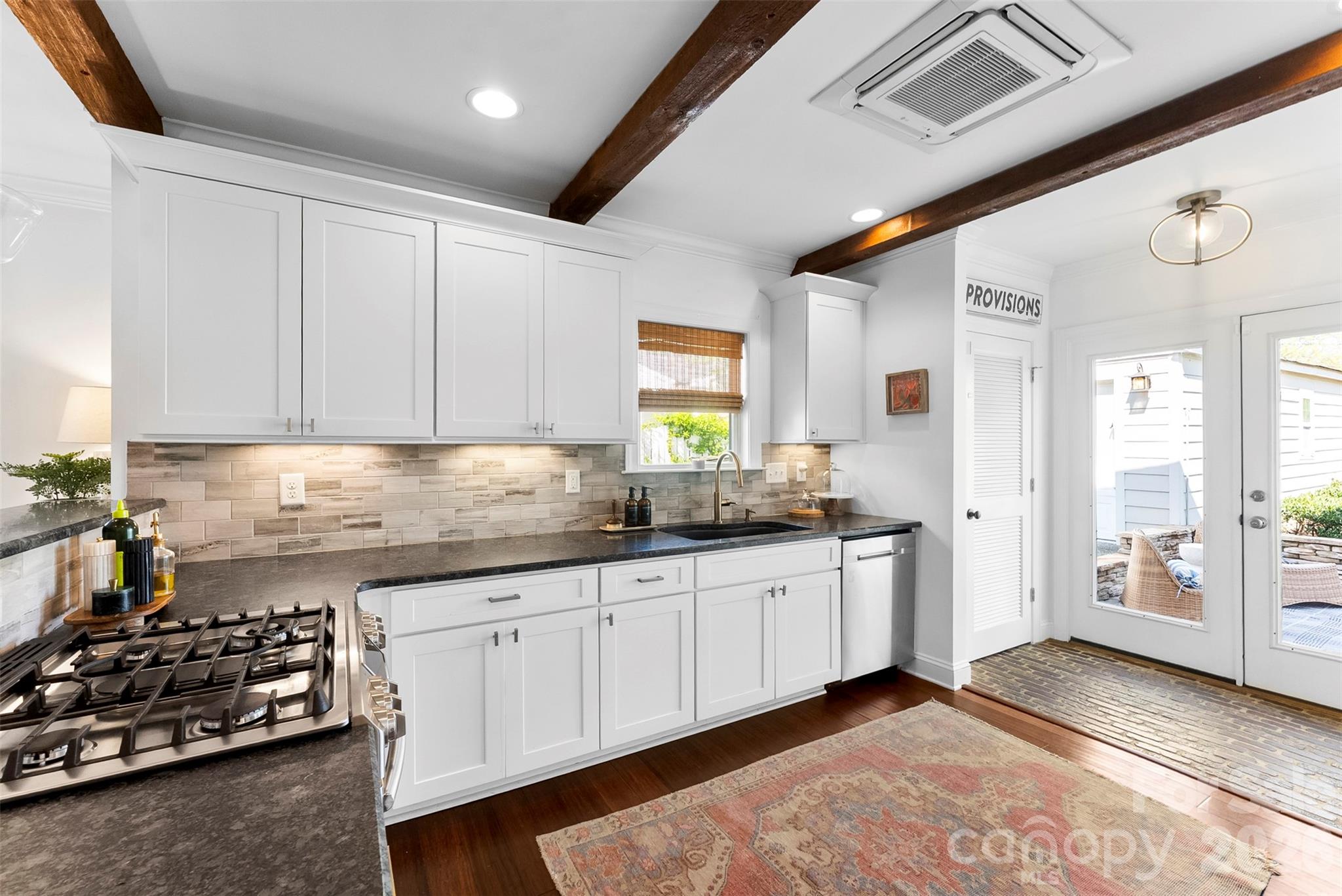 2017 Wilhelmina Avenue — Charlotte