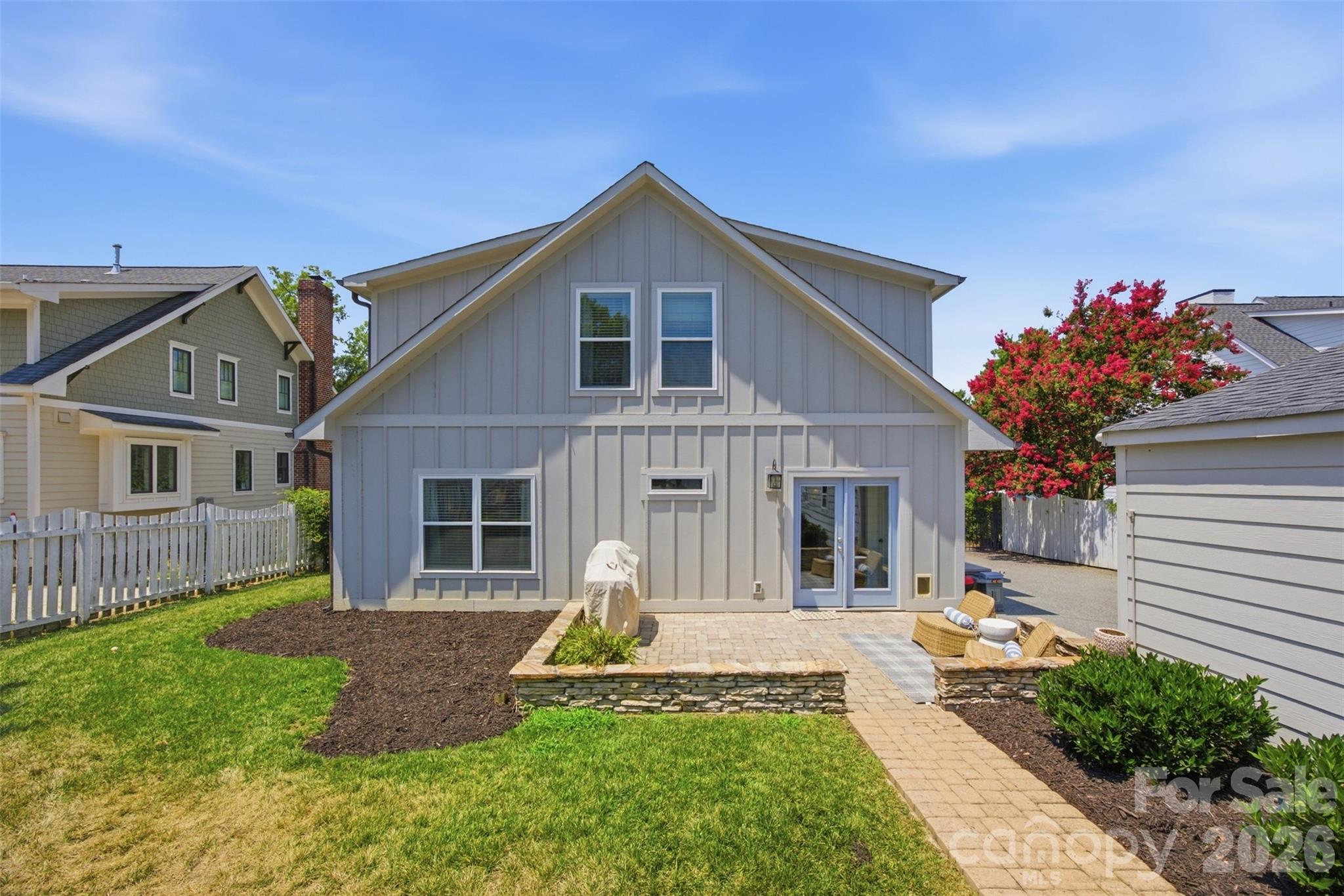 2017 Wilhelmina Avenue — Charlotte