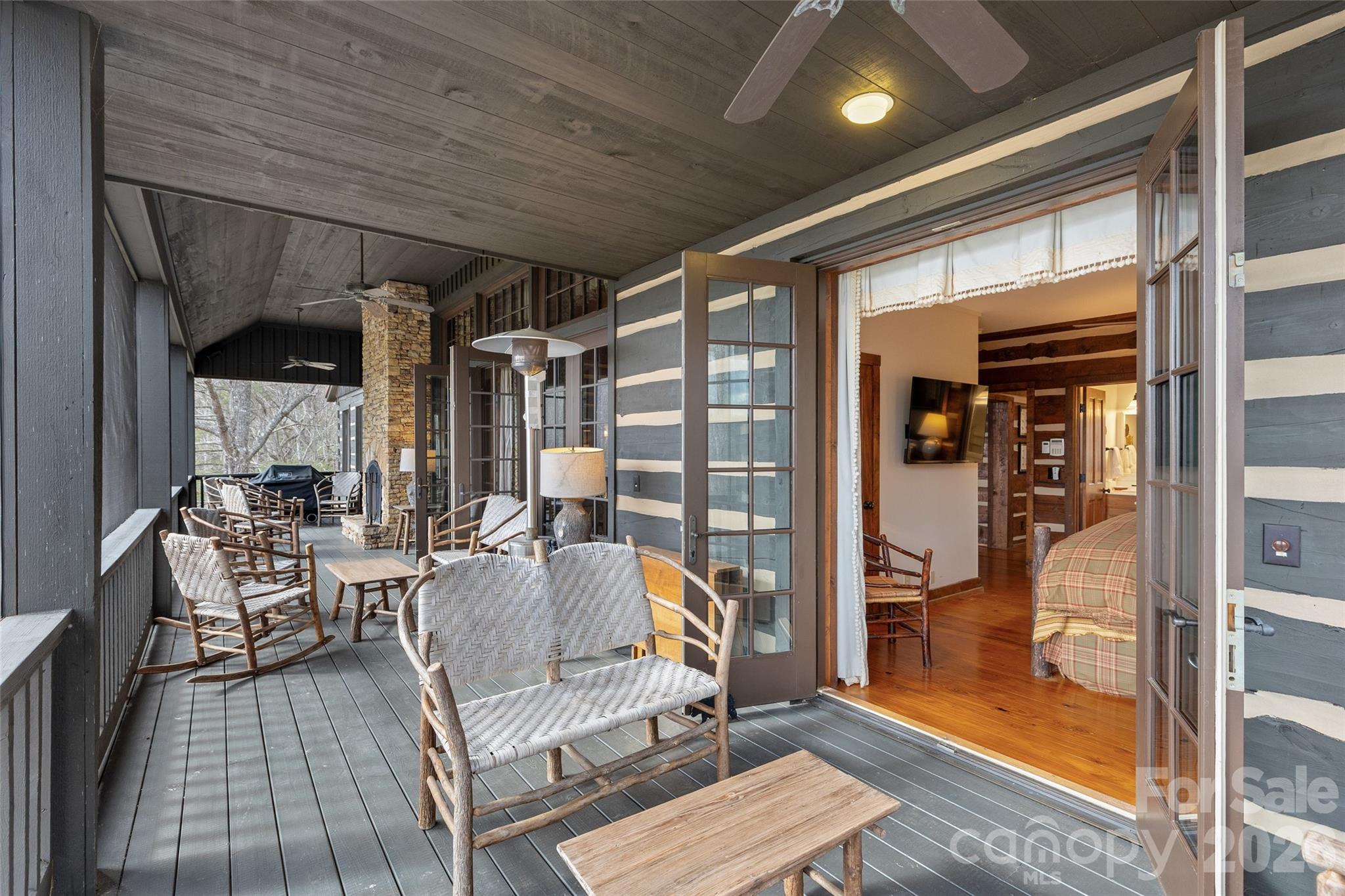 1213 Lost Valley Road — Scaly Mountain