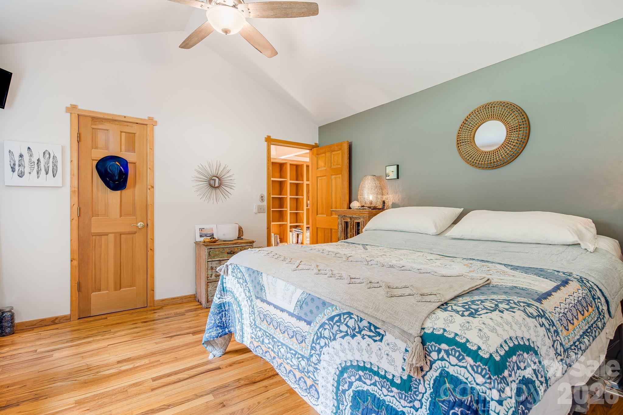 200 Black Hawk Trail — Waynesville