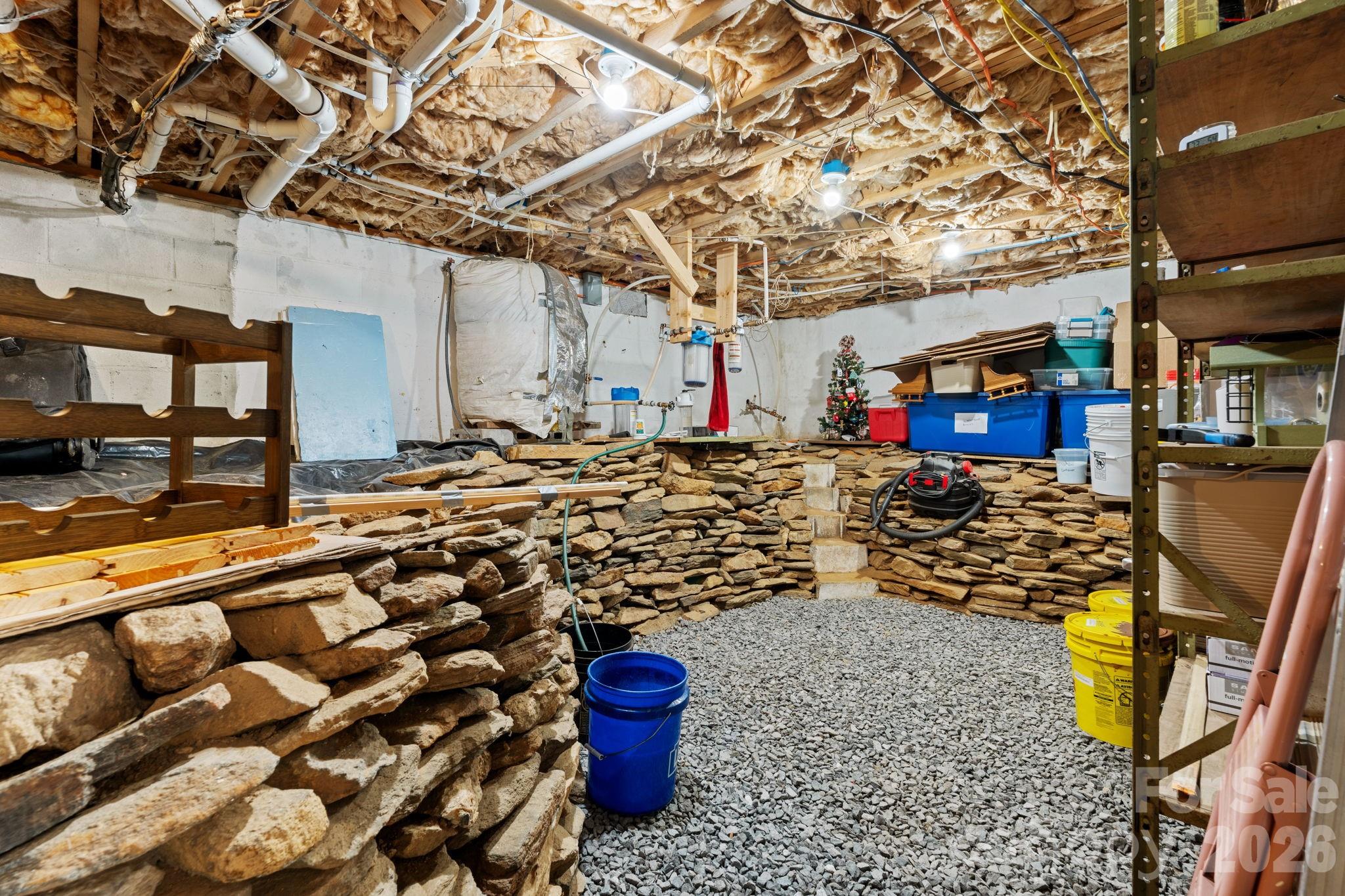 1013 Perry Road — West Jefferson