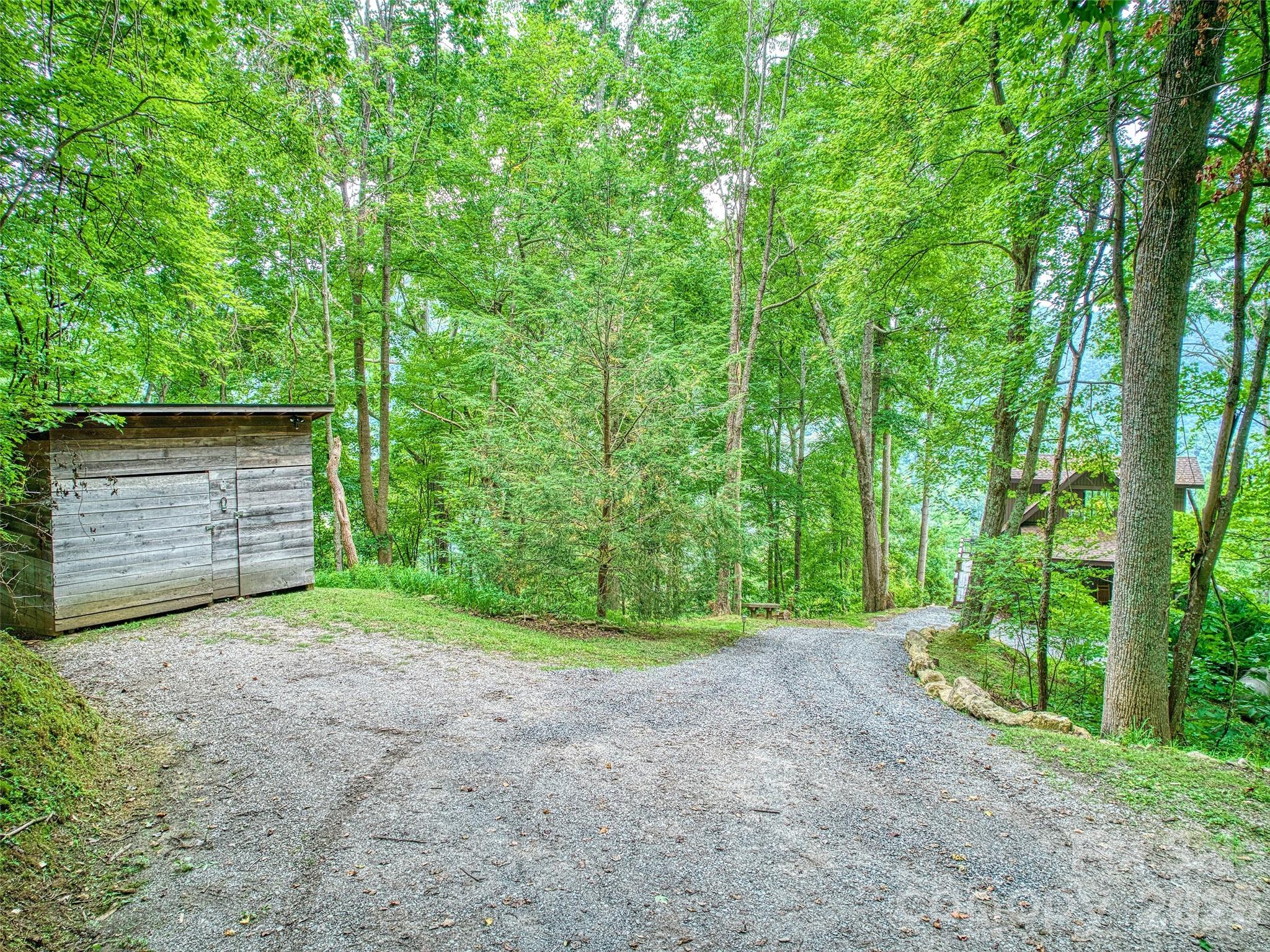 171 Jade Drive — Clyde