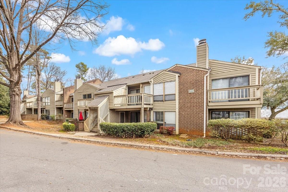 1612 Sharon Road W #70 — Charlotte