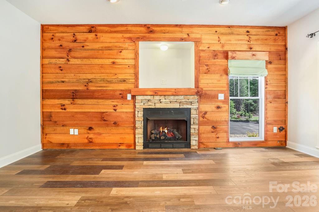 46 Indian Summer Lane — Mill Spring