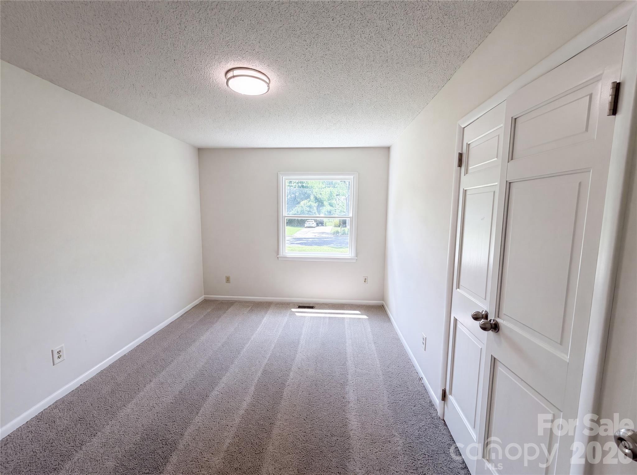1034 Buckingham Avenue — Gastonia
