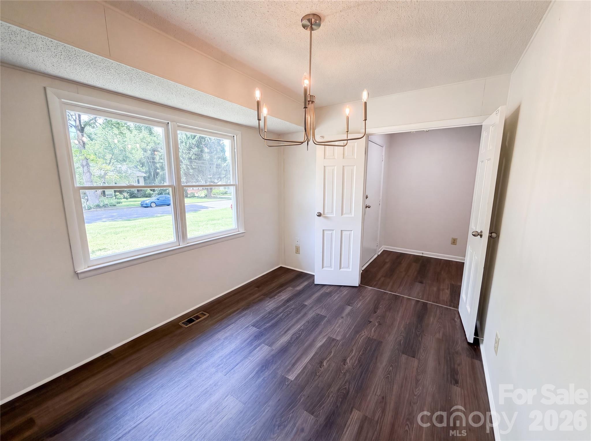 1034 Buckingham Avenue — Gastonia