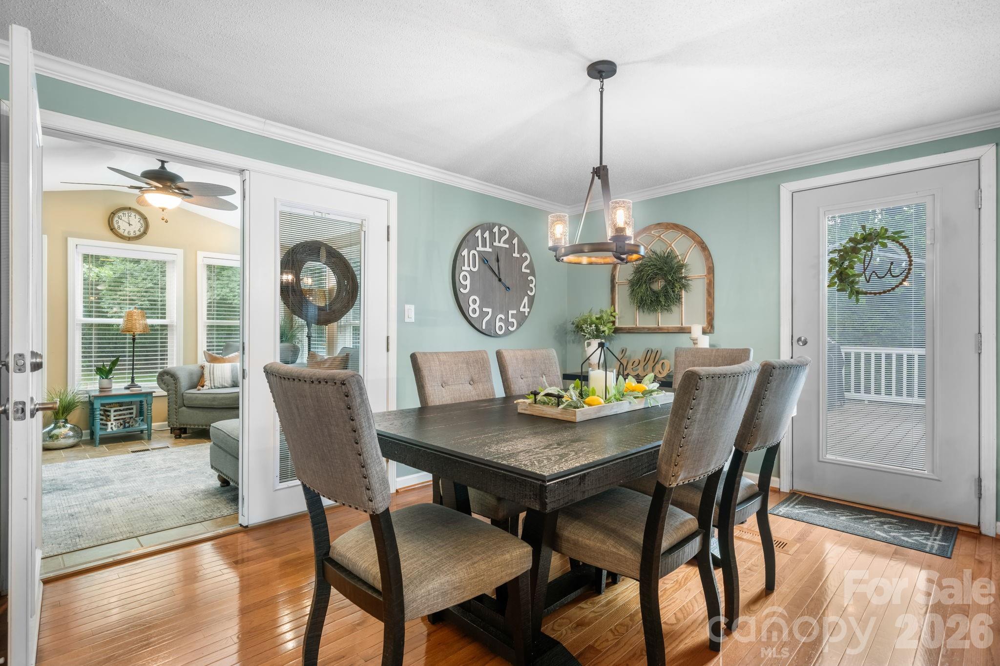 4091 Little Mountain Road — Newton