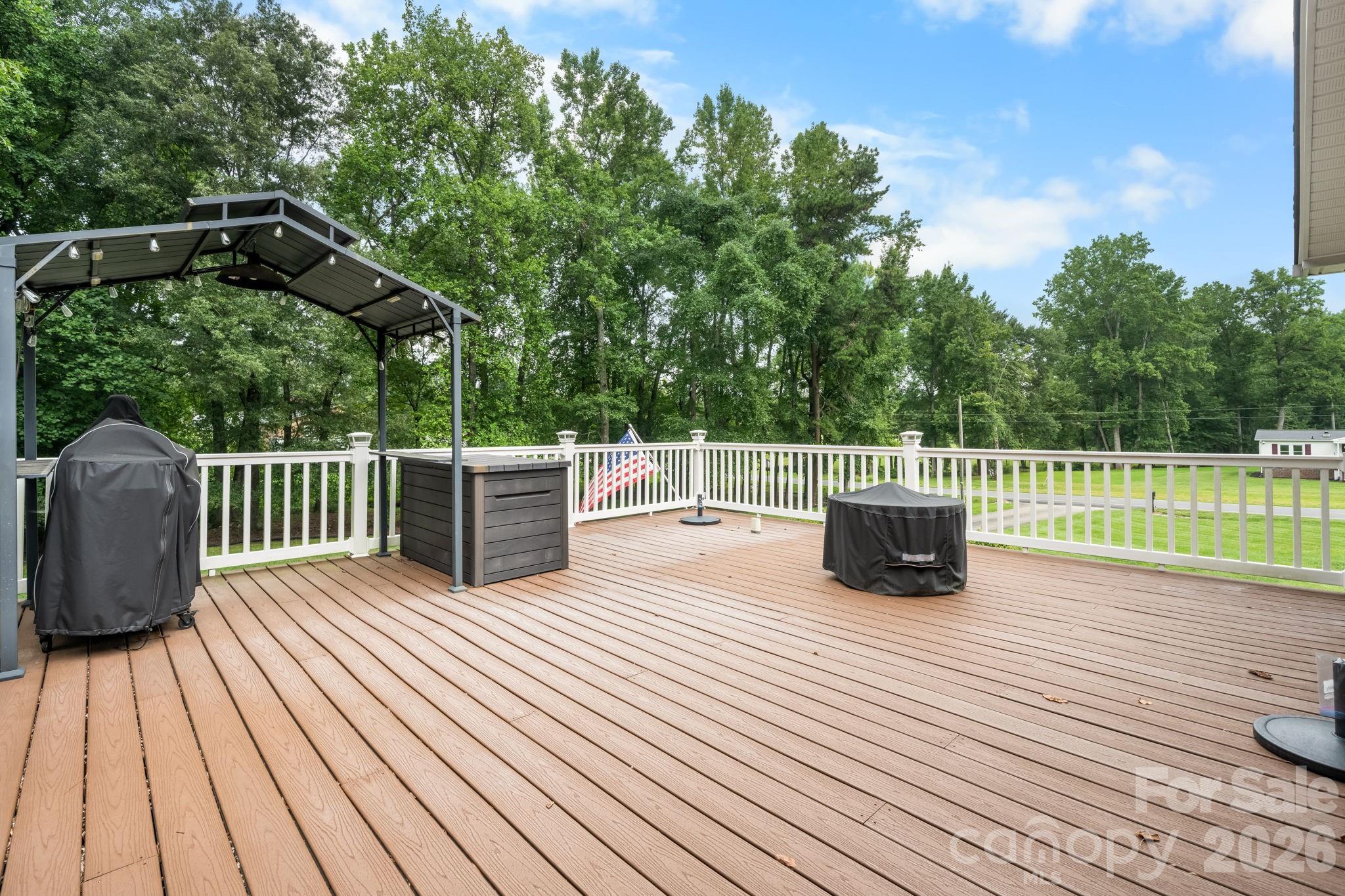 4091 Little Mountain Road — Newton