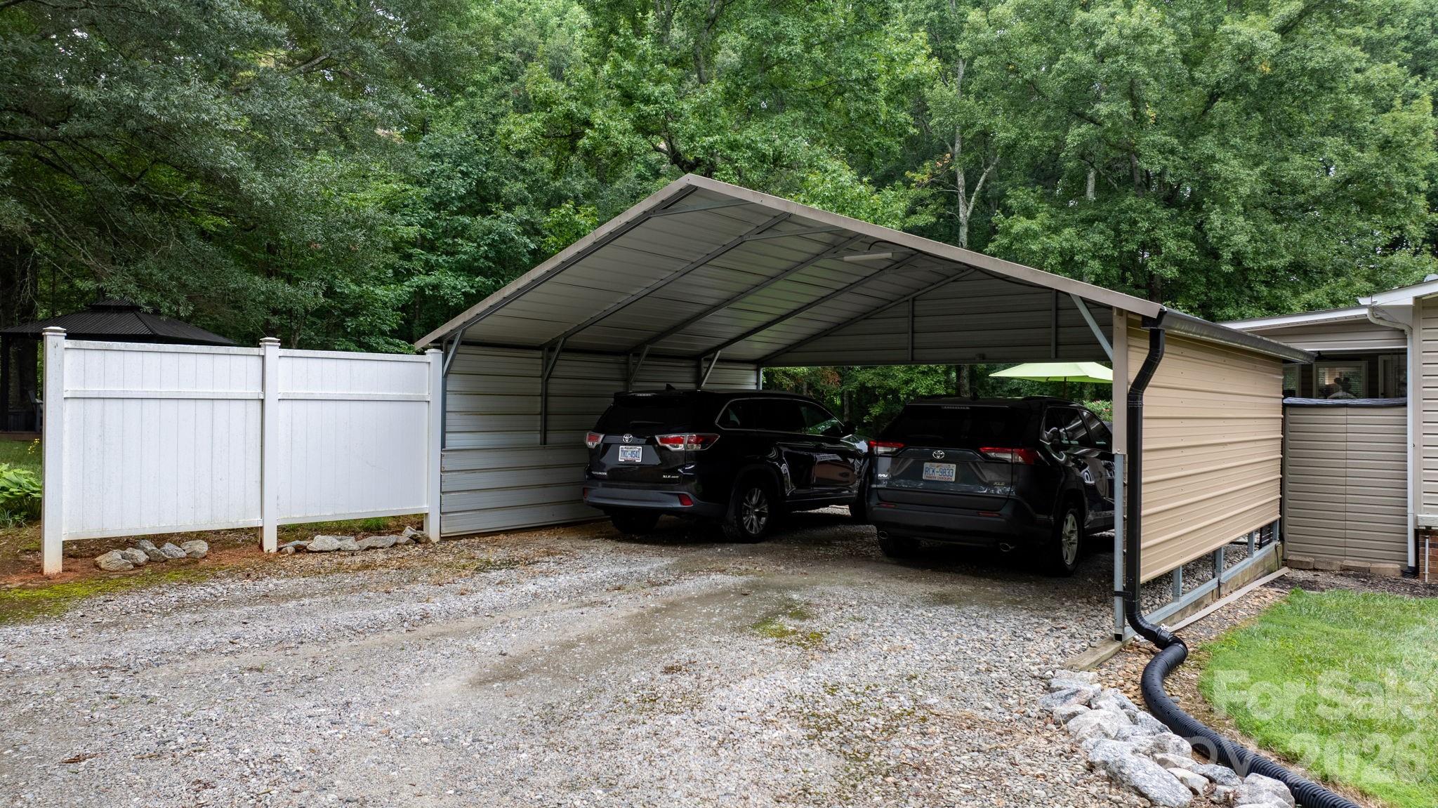 4091 Little Mountain Road — Newton