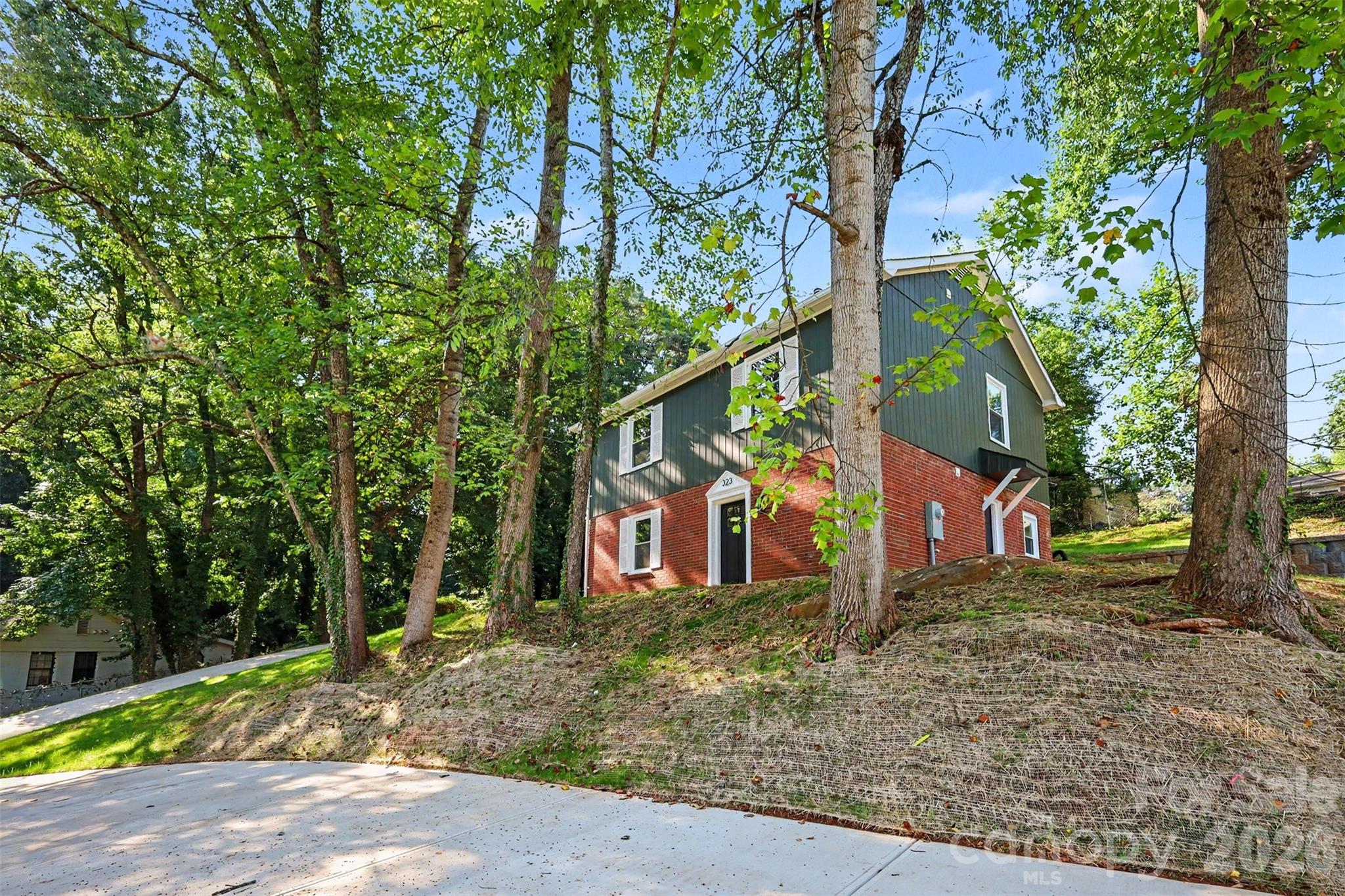 323 Whispering Pines Drive — Charlotte