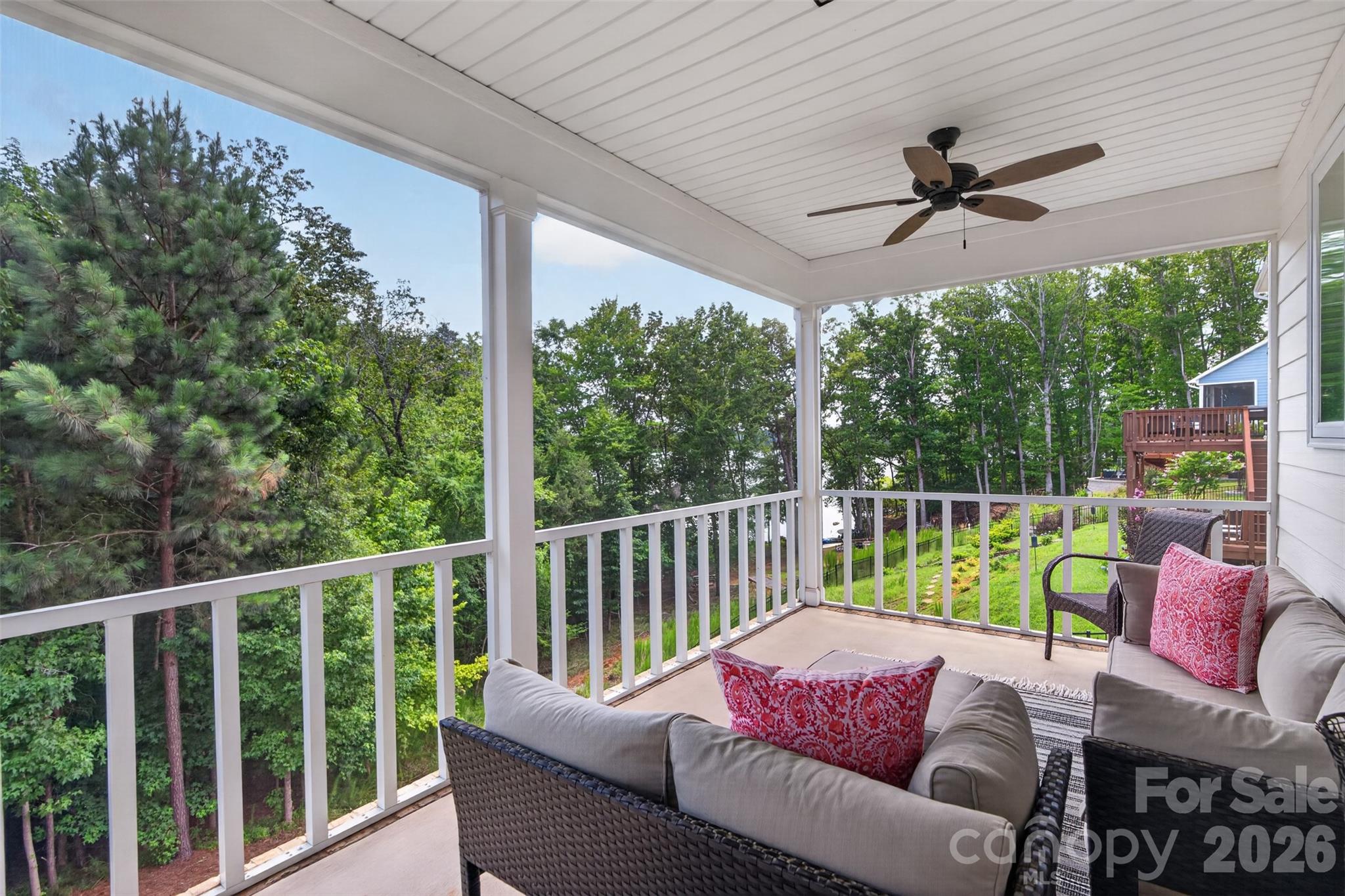 15241 Windward Lane — Lancaster