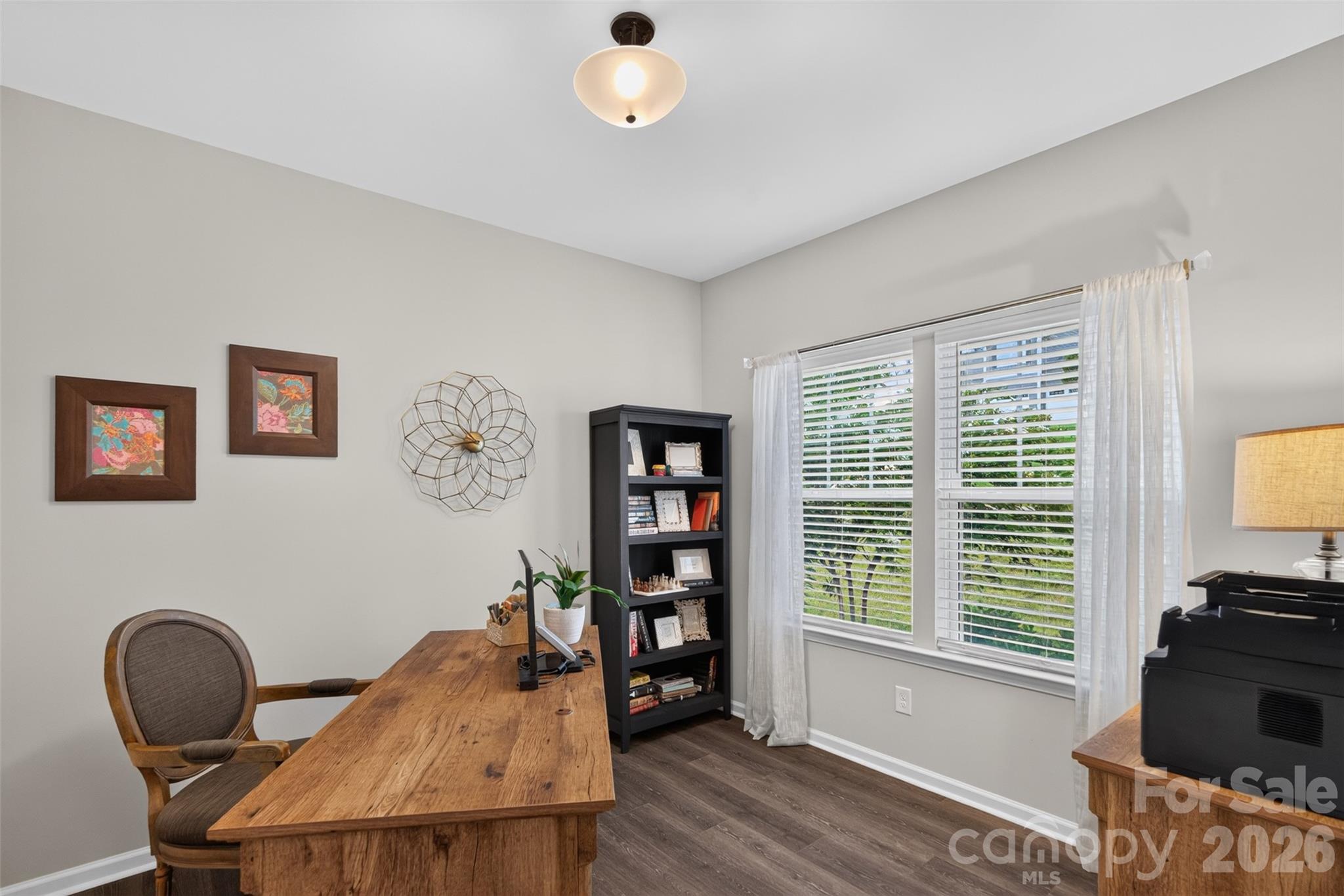 15241 Windward Lane — Lancaster