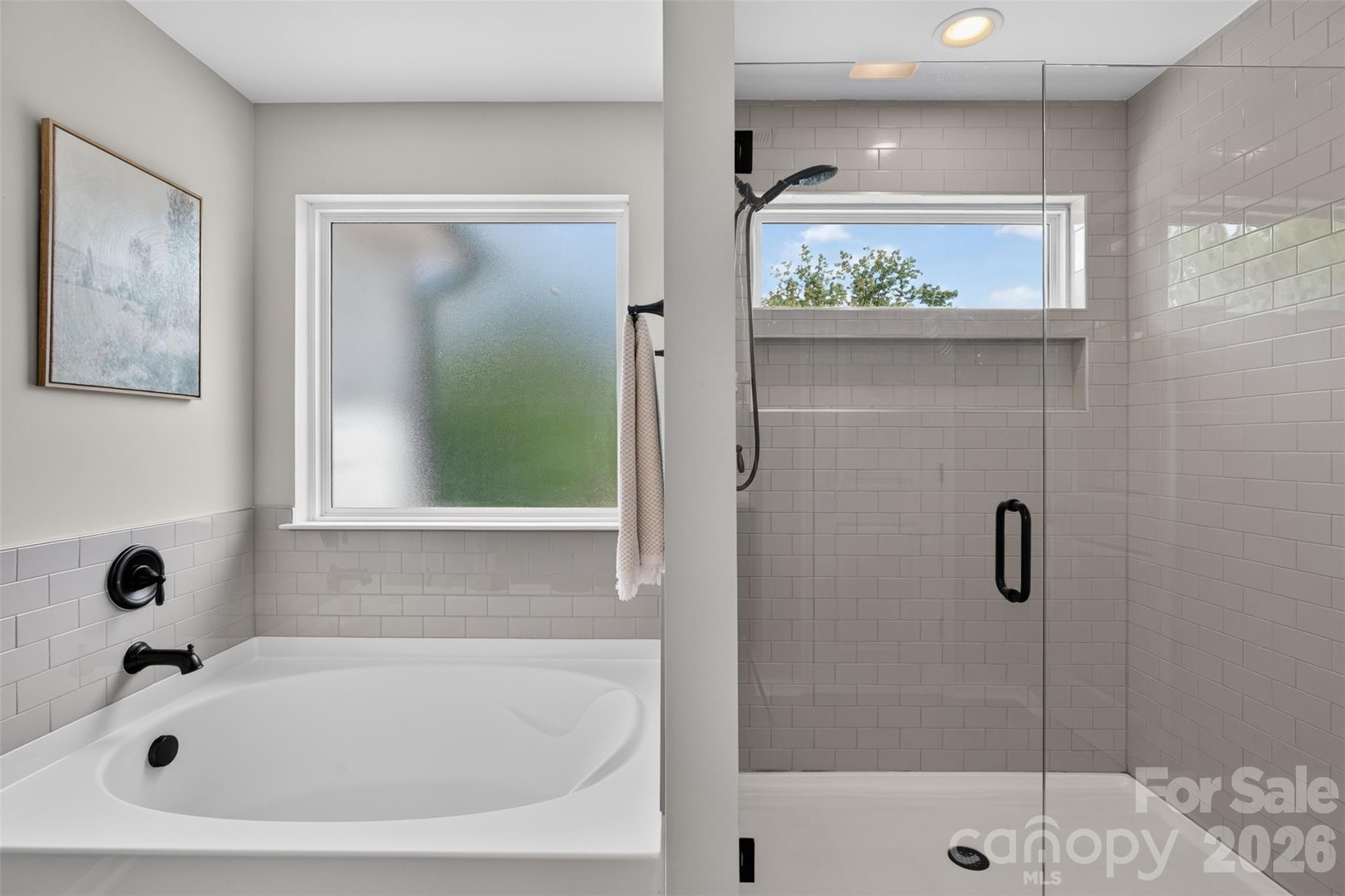15241 Windward Lane — Lancaster
