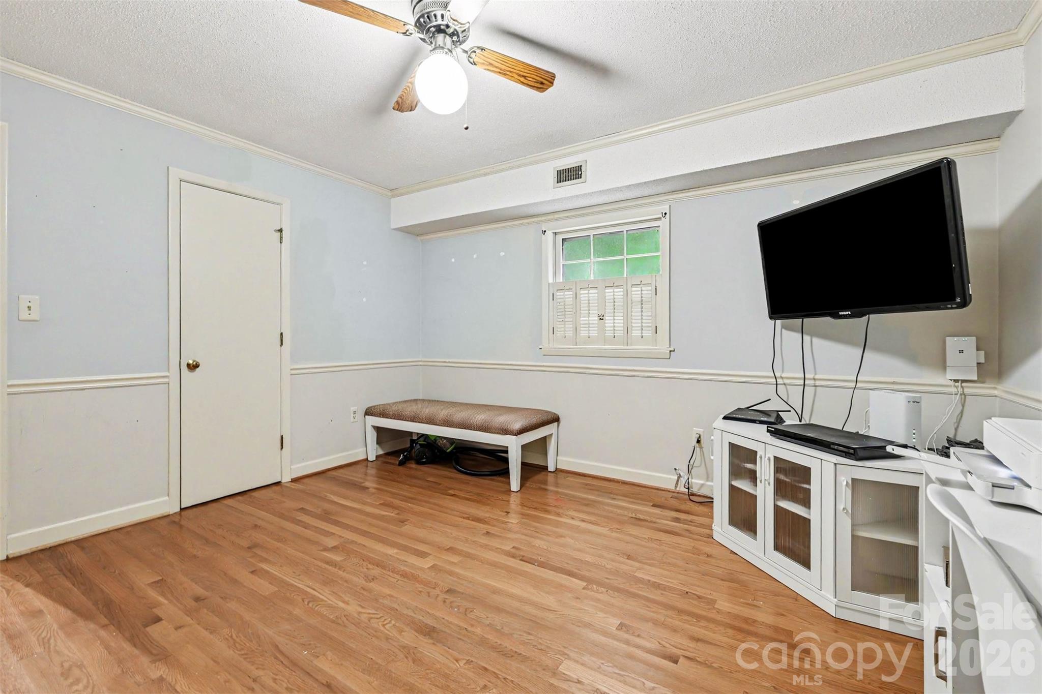 173 Hillcrest Avenue SE — Concord